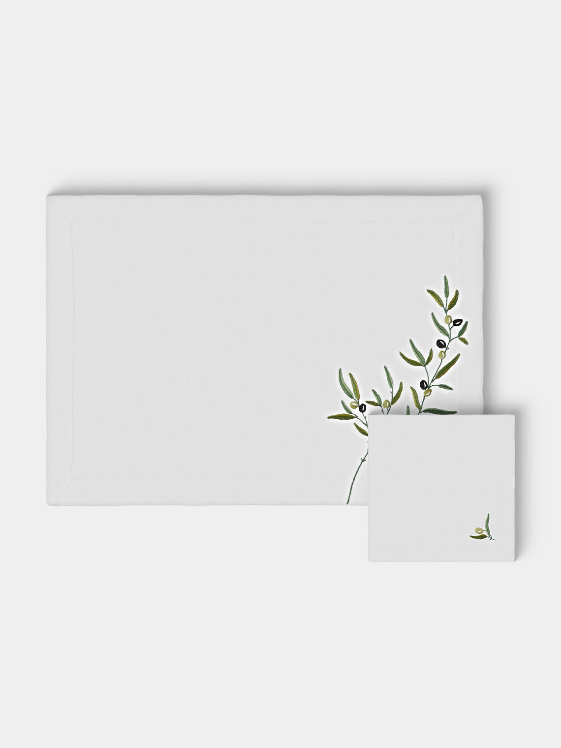 Taf Firenze - | Set of 6 | Olive Branch Hand-Embroidered Linen Placemats and Napkins - White - ABASK - 
