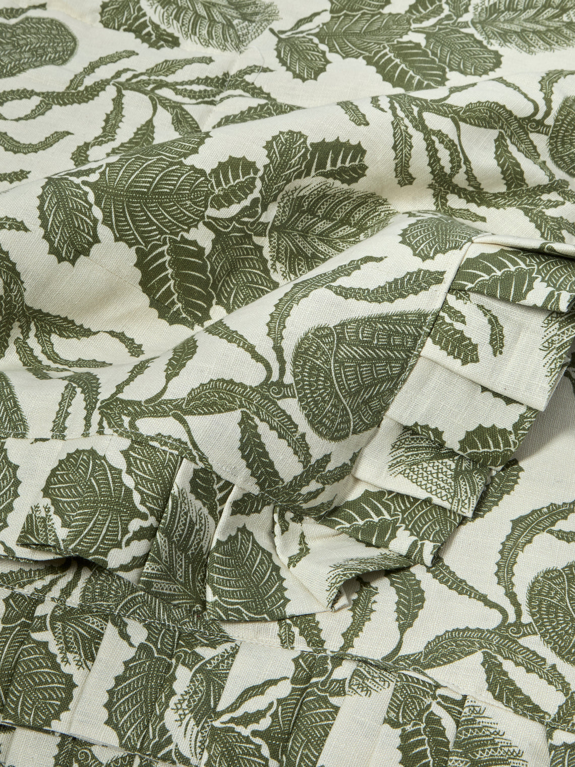 Volga Linen - Cape Botanical Linen Quilt (79in/2m) - Multiple - ABASK