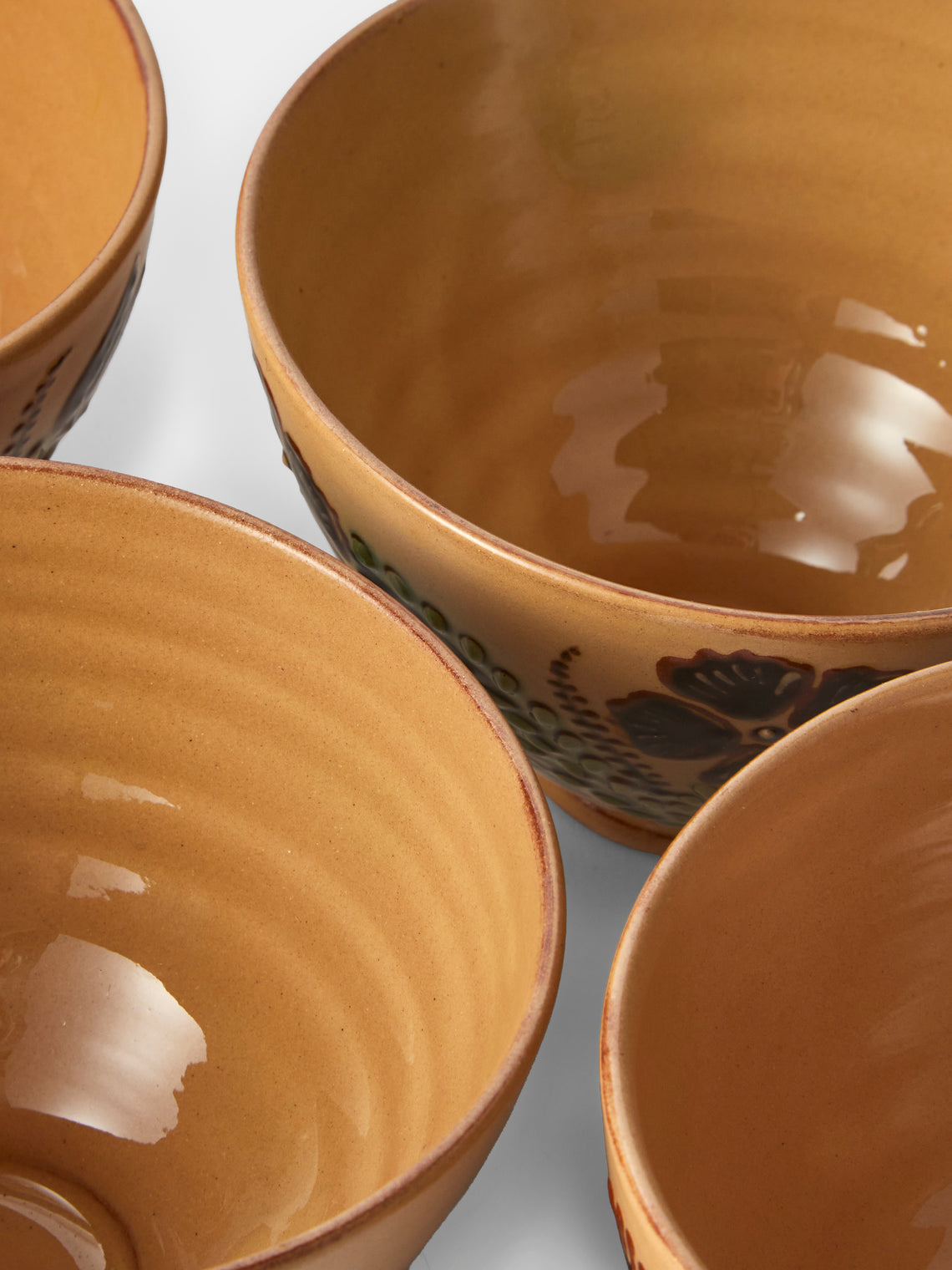 Poterie d’Évires - Flowers Hand-Painted Ceramic Small Bowls (Set of 4) - Cream - ABASK