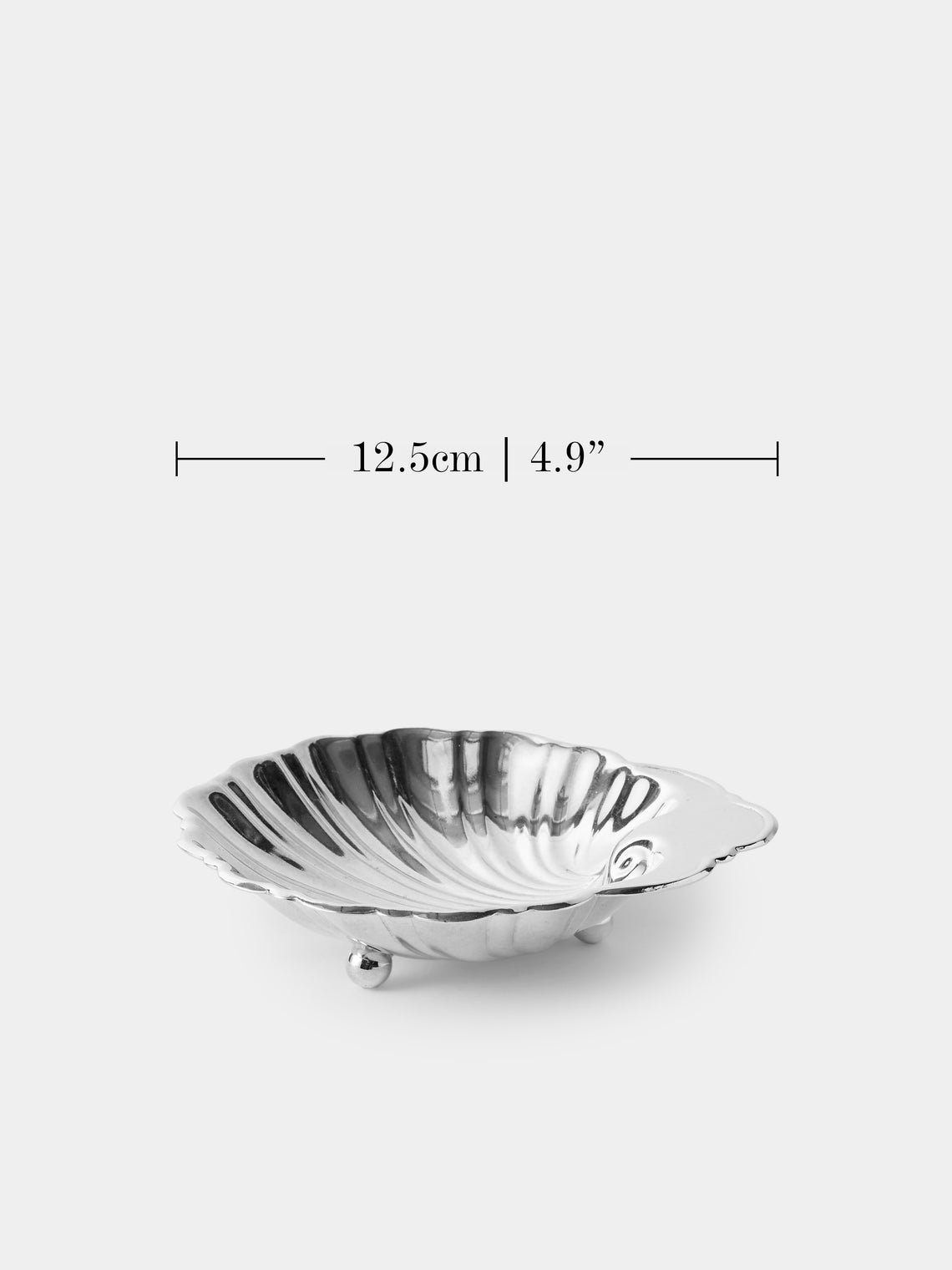 Antique and Vintage - Mid-Century Silver-Plated Shell Dishes (Set of 2) - Silver - ABASK