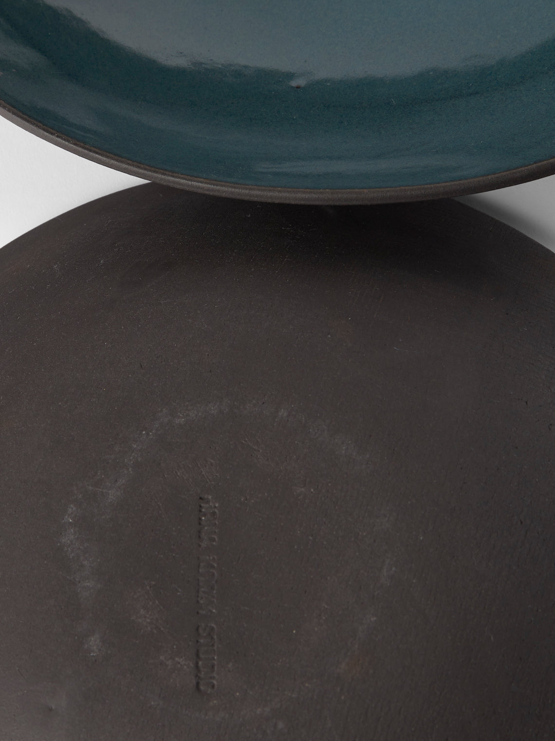 Hana Karim Studio - Hand-Built Stoneware Salad Bowls (Set of 2) - Green - ABASK