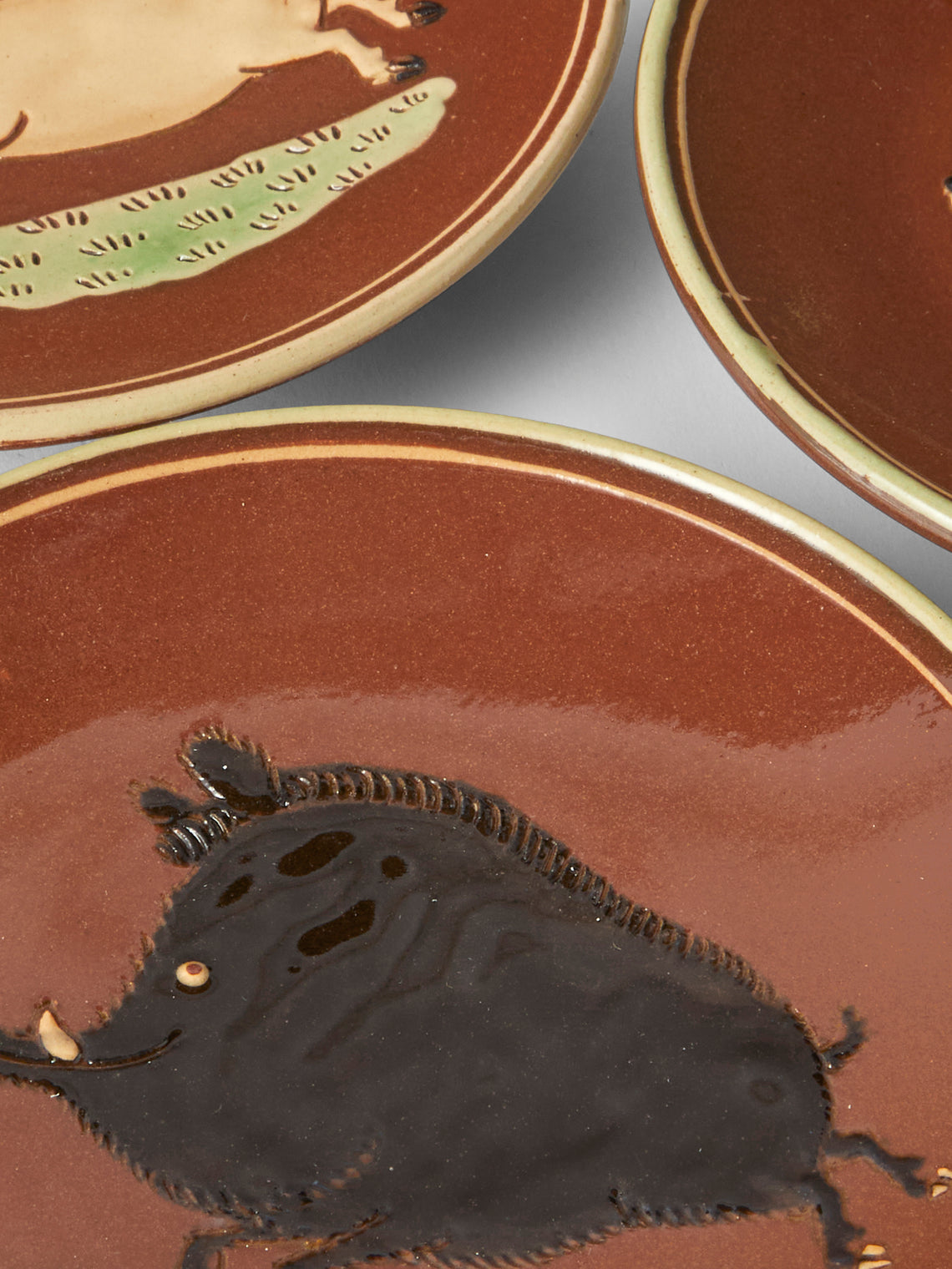 Poterie d’Évires - Animals Hand-Painted Ceramic Plates – 5.5in/14cm (Set of 4) - Light Brown - ABASK