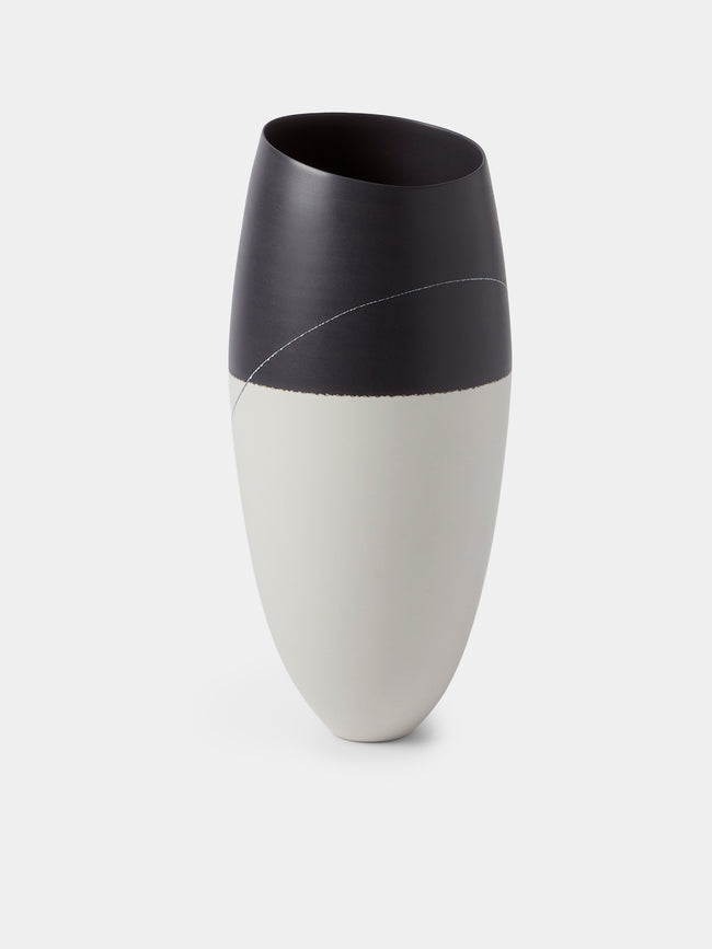 Paul James Ceramics - Fractured Reality Hand-Thrown Ceramic Vase (12in/30cm) - White - ABASK - 