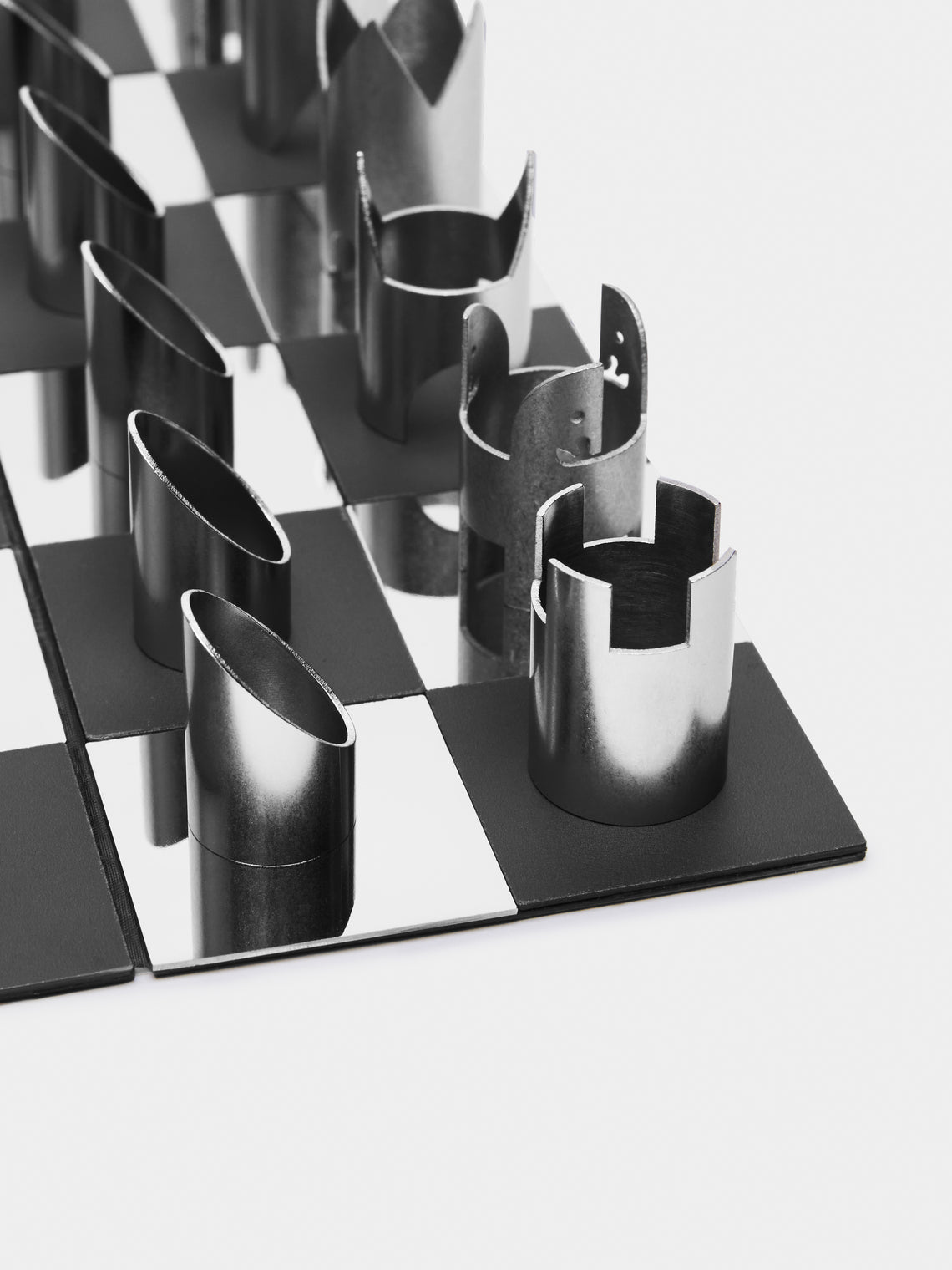 Cy Endfield - Travel Chess Set -  - ABASK