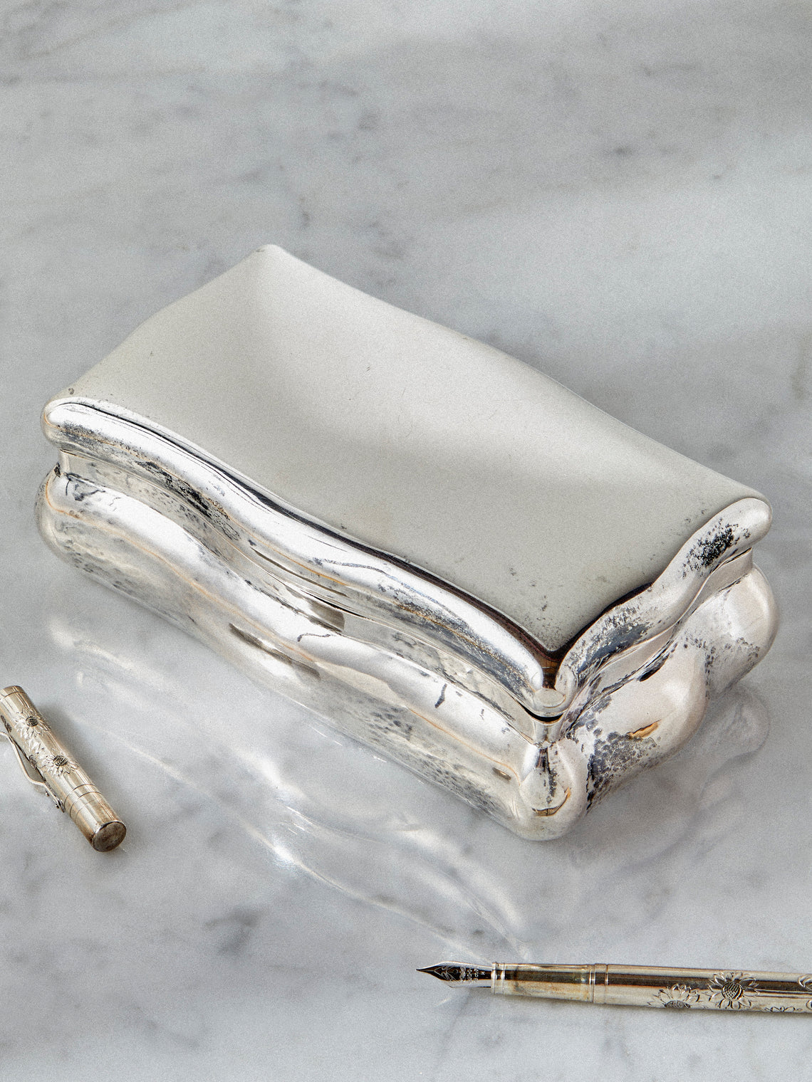 Antique and Vintage - 1930s Mario Buccellati Solid Box - Silver - ABASK