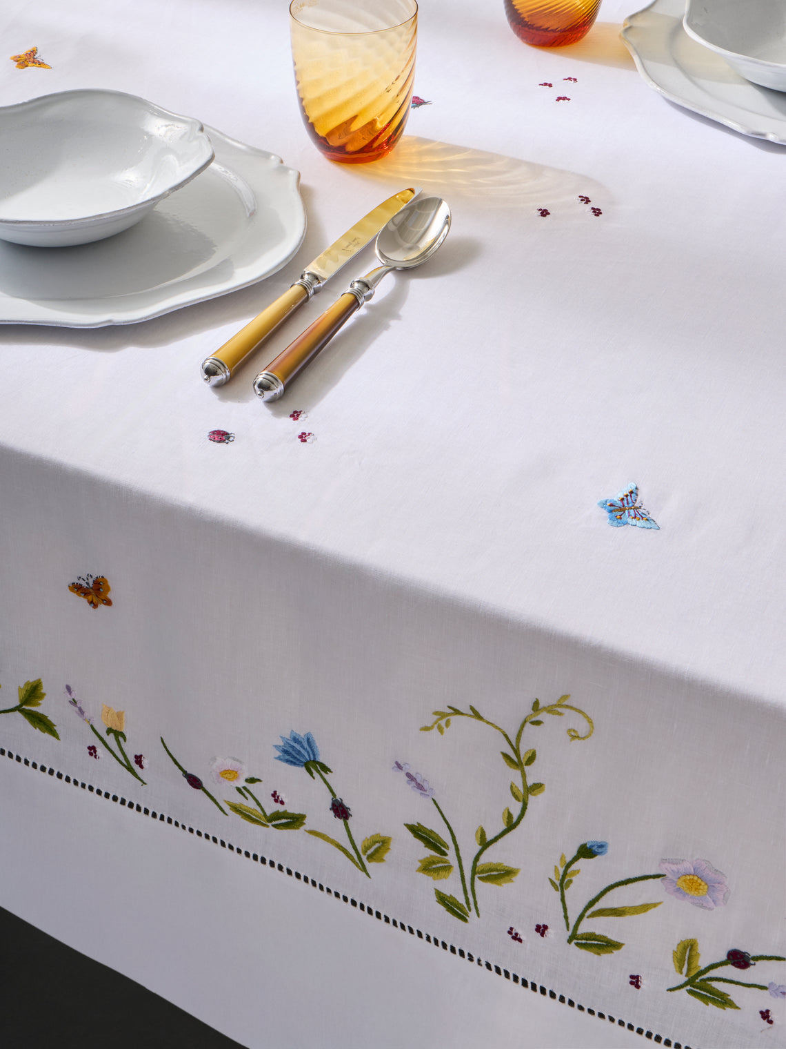 ERI Textiles - Flower Meadow Hand-Embroidered Rectangular Tablecloth (118in/3m) - Multiple - ABASK