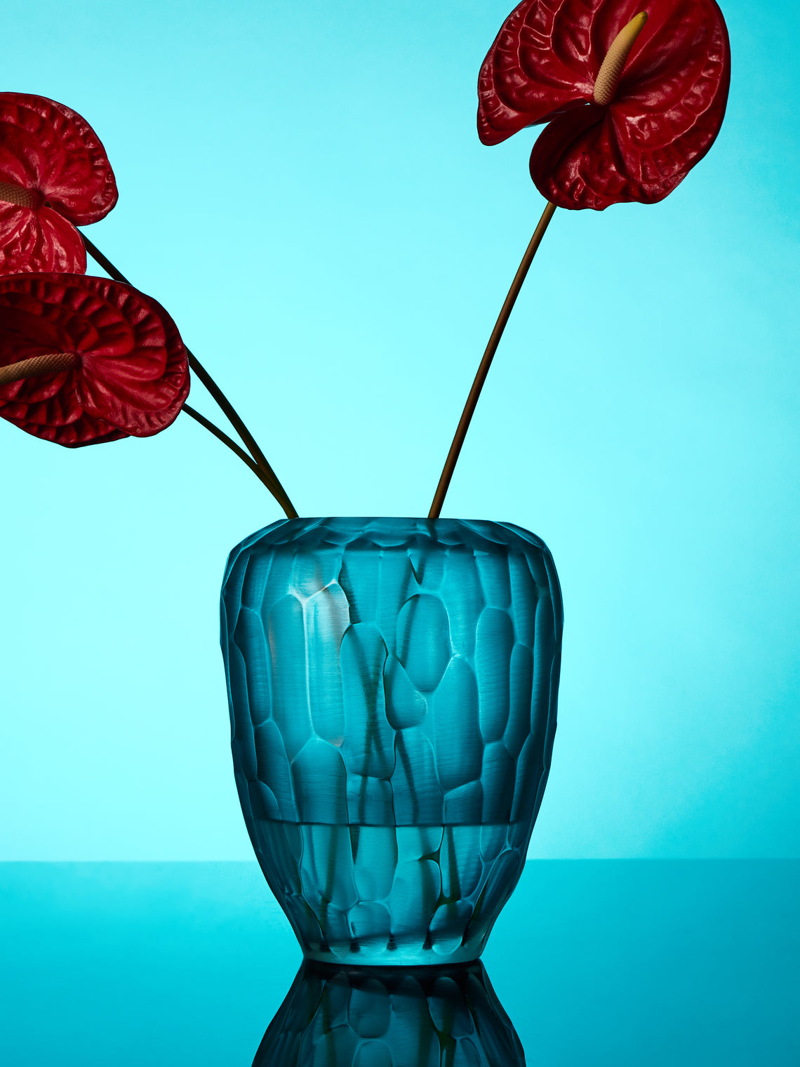 Micheluzzi Glass - Goccia Acqua Bamboo Hand-Blown Murano Glass Vase (9in/23cm) - Blue - ABASK