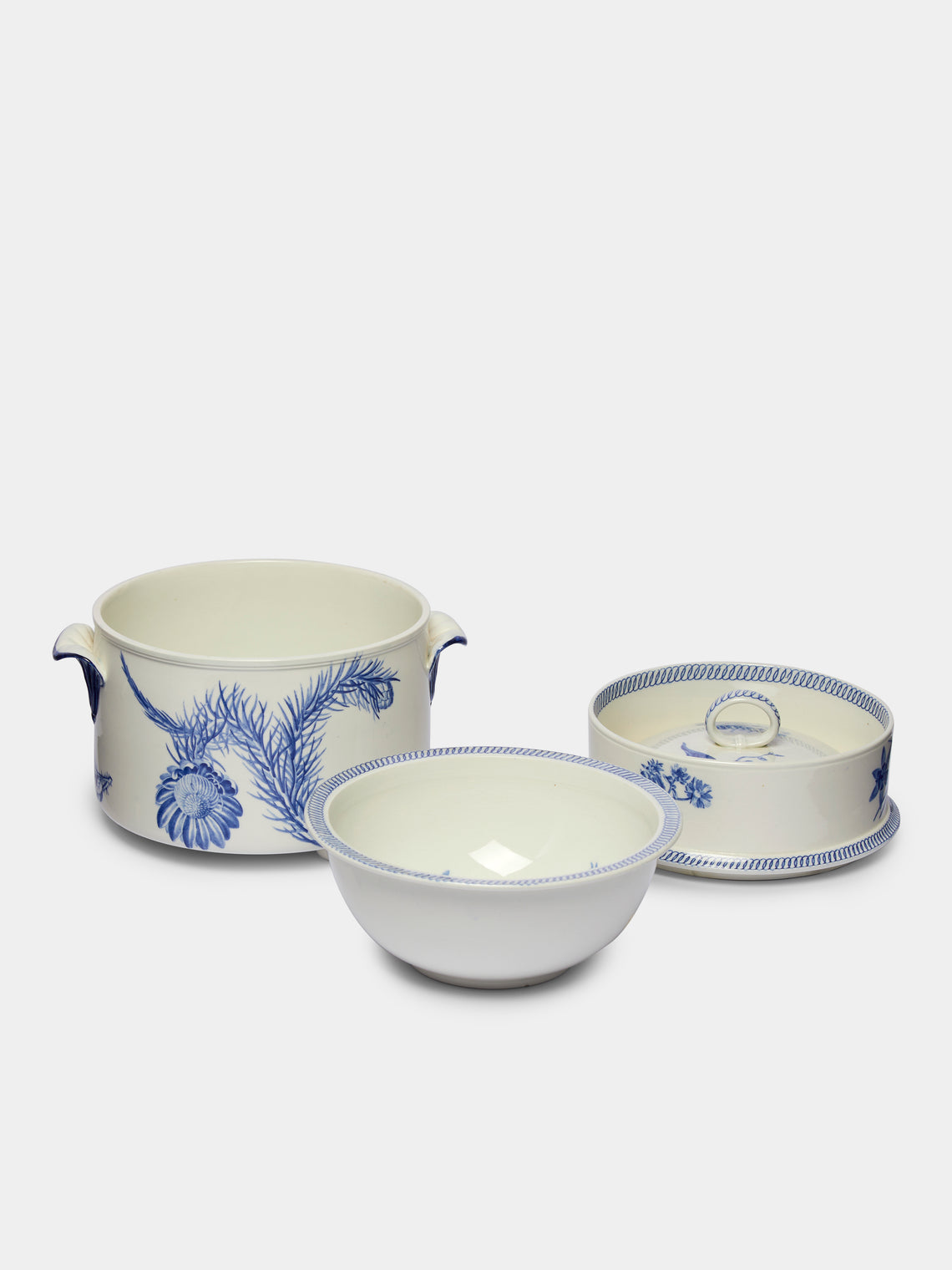 Antique and Vintage - 1805-1815 Wedgwood Ceramic Ice Pails (Set of 2) - White - ABASK