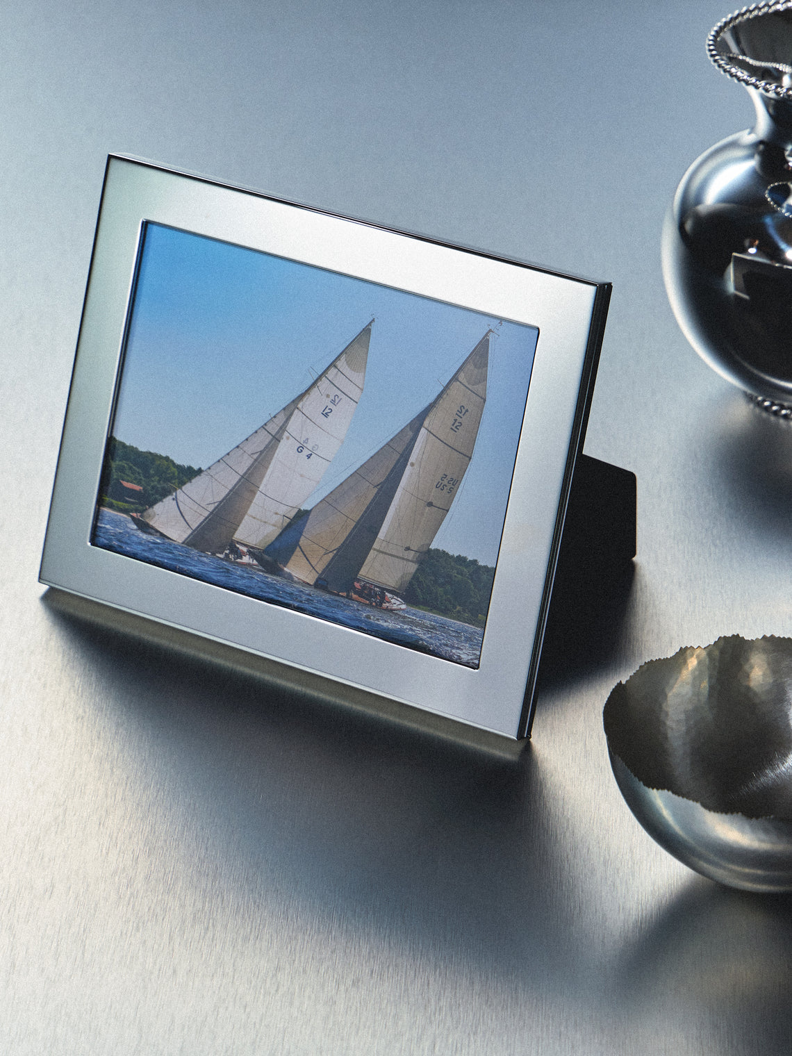 Robbe & Berking - Brilliant Silver-Plated Photo Frame (13x18") - Silver - ABASK