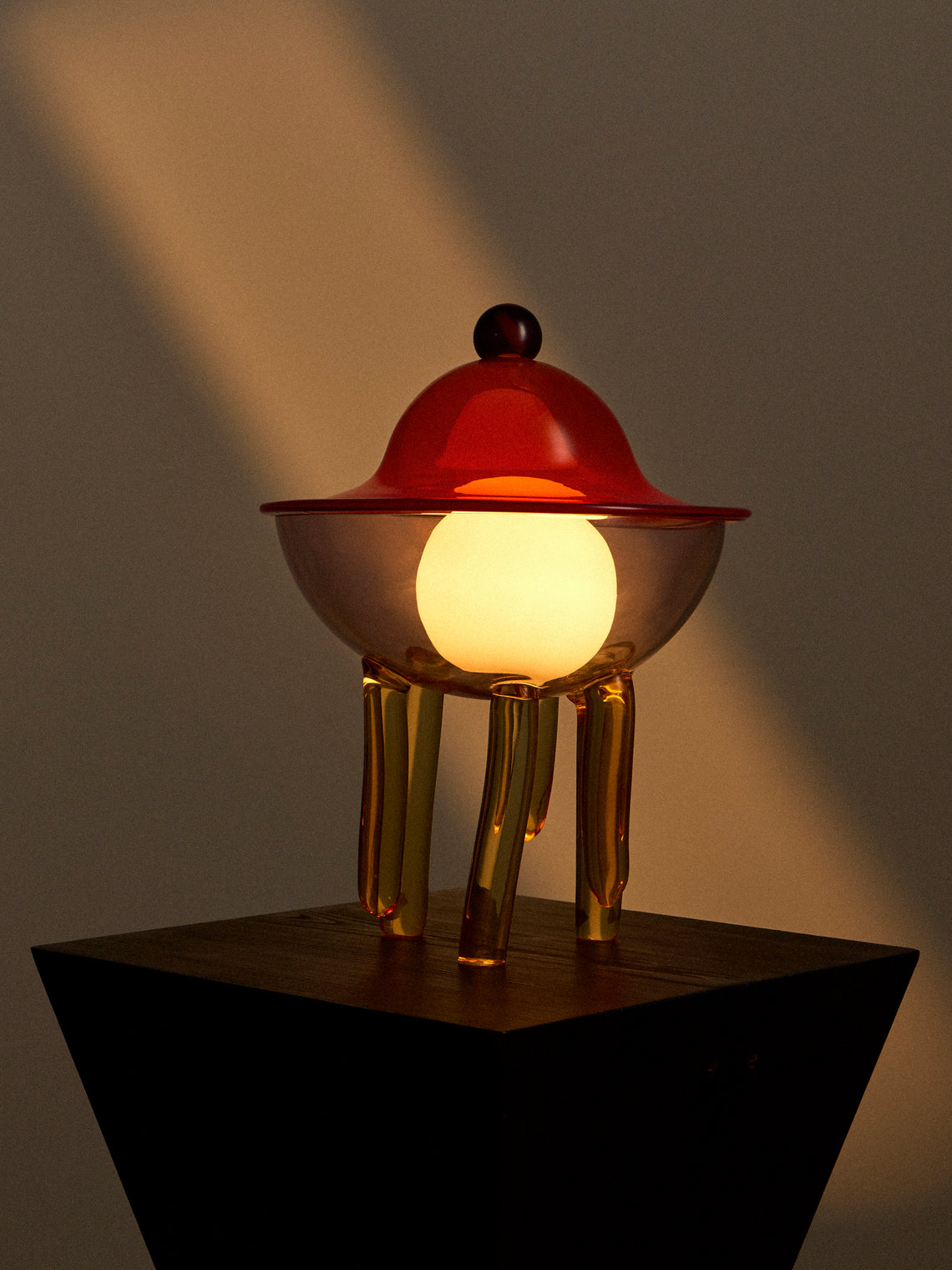 Kickie Chudikova - Pulpopolis Cyanea Hand-Blown Murano Glass Wired Table Lamp - Multiple - ABASK