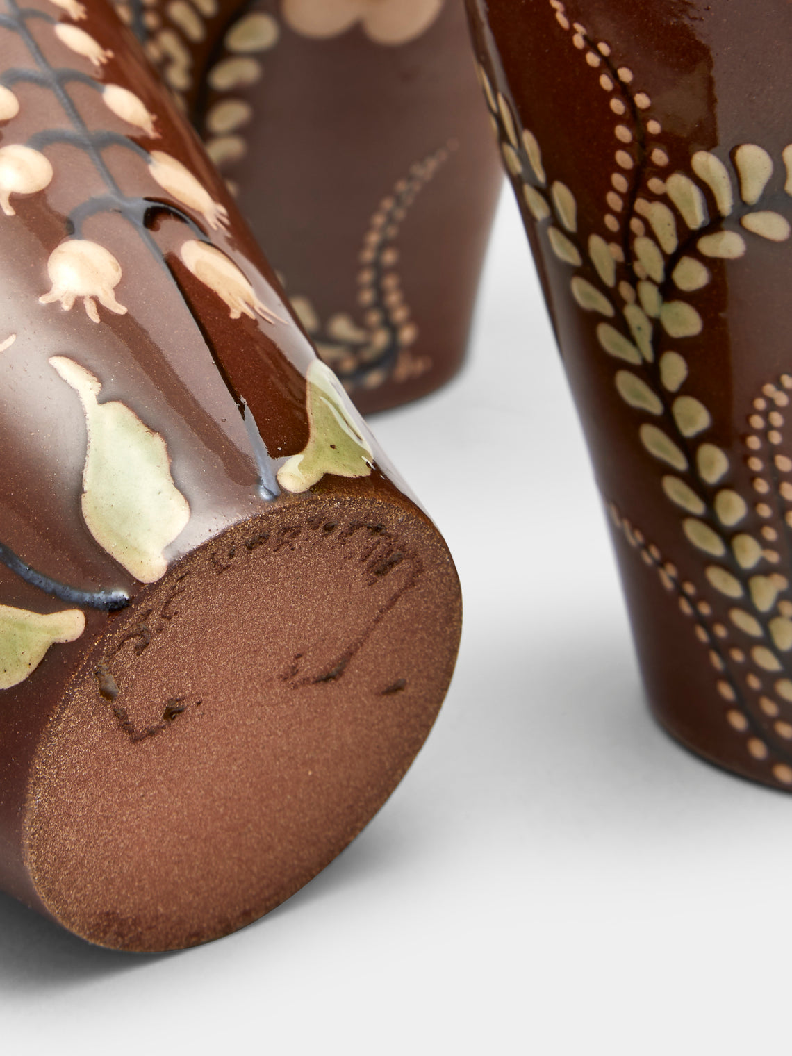 Poterie d’Évires - Flowers Hand-Painted Ceramic Coffee Cups (Set of 6) - Light brown - ABASK