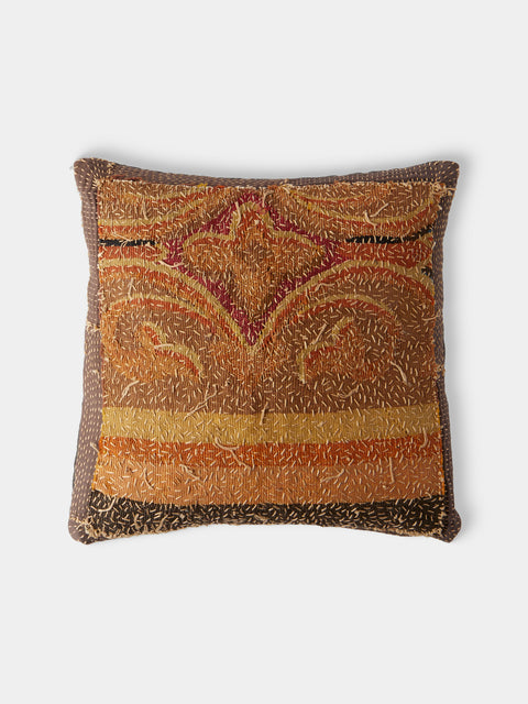 By Walid - 19th-Century Napoleon III Aubusson Tapestry Linen and Cotton Cushion (15.5in/40cm) - Multiple - ABASK - 