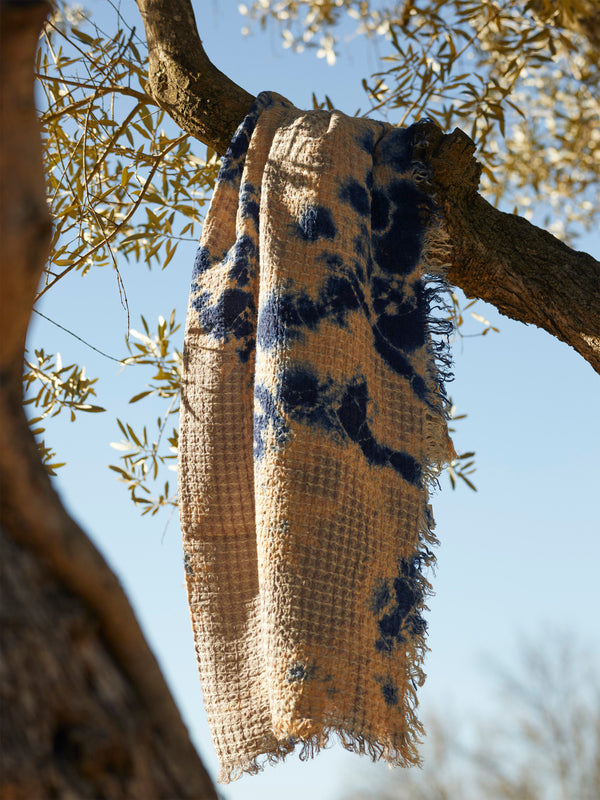 Suzusan - Shibori Waffle Linen Throw -  - ABASK