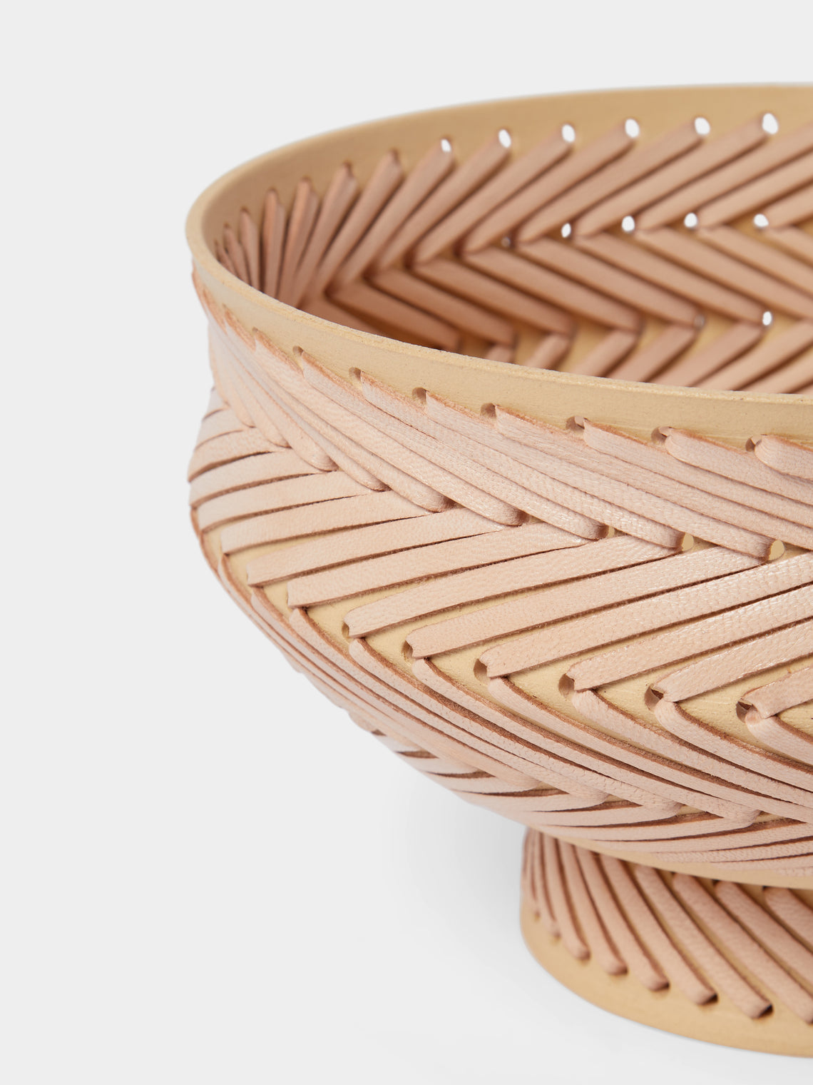 Silver Sentimenti - Gladiator Stoneware and Leather Bowl - Pink - ABASK