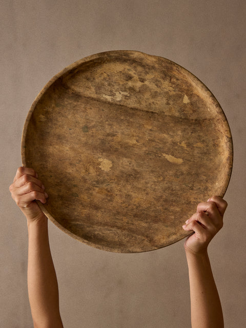 Iida Woodturning - Hand-Turned Dogwood Earth-Finish Tray (15in/38cm) - Brown - ABASK