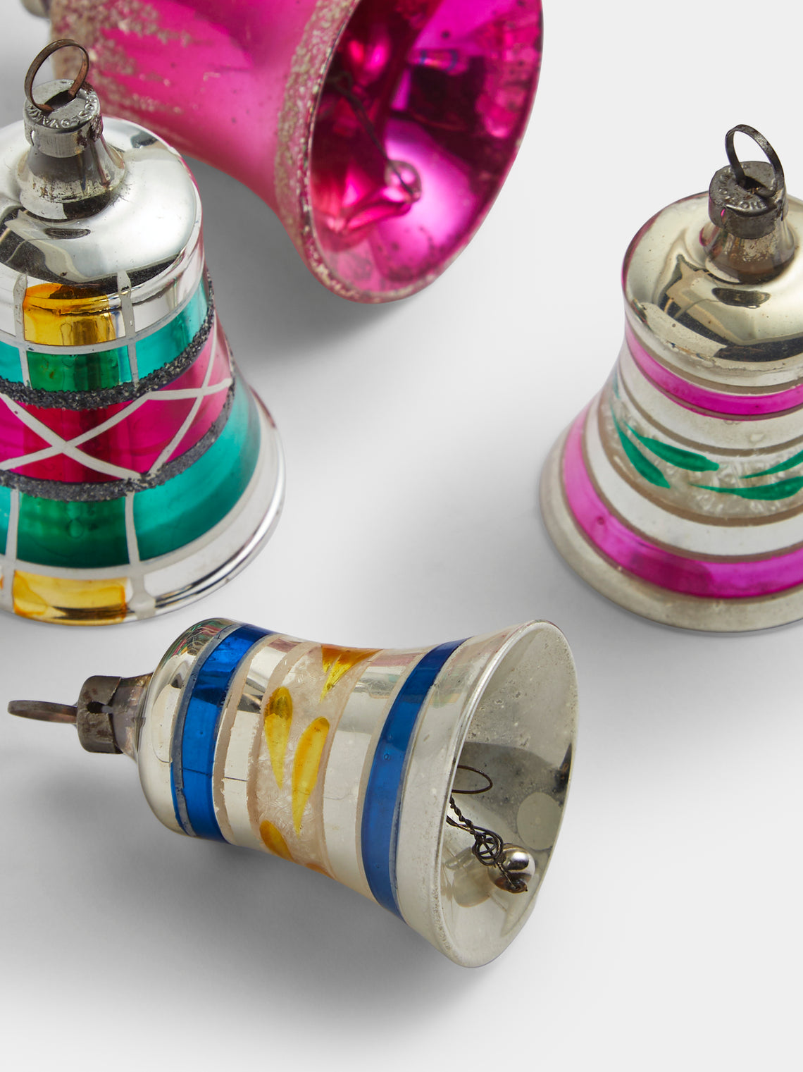 Antique and Vintage - Early-20th-Century Bells Glass Baubles (Set of 6) - Multiple - ABASK