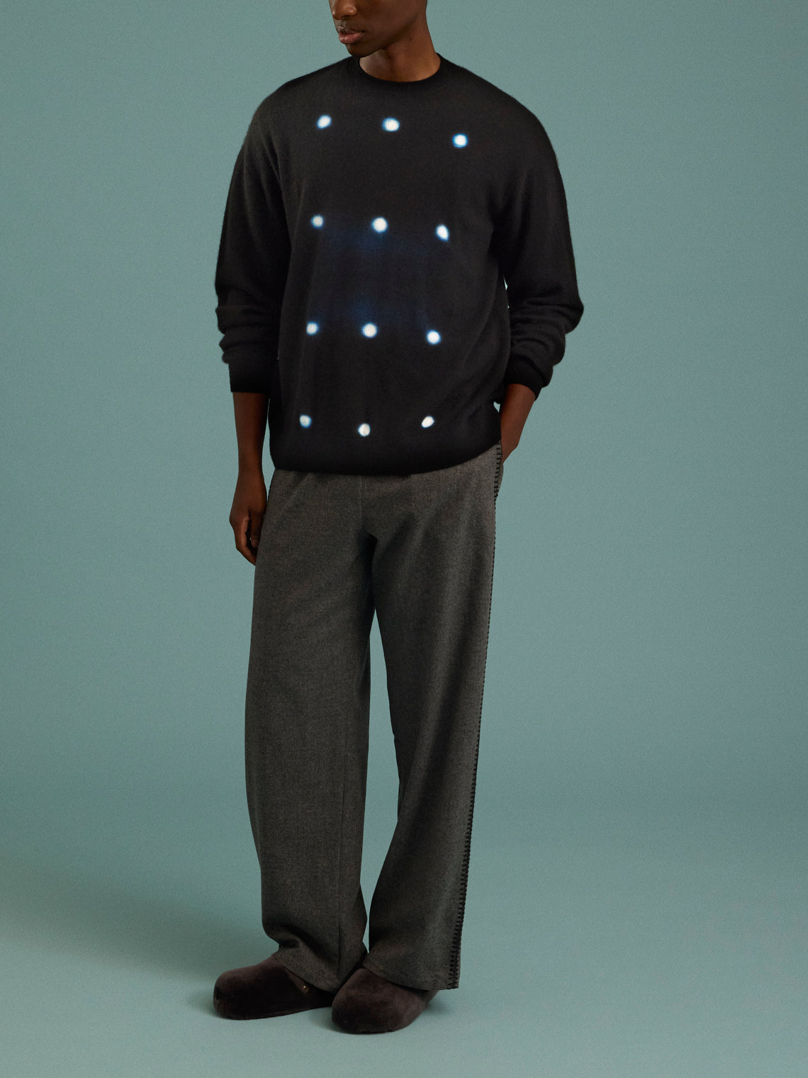 Suzusan - Shibori Cashmere Seamless Wide Crew-Neck Sweater - Black - ABASK