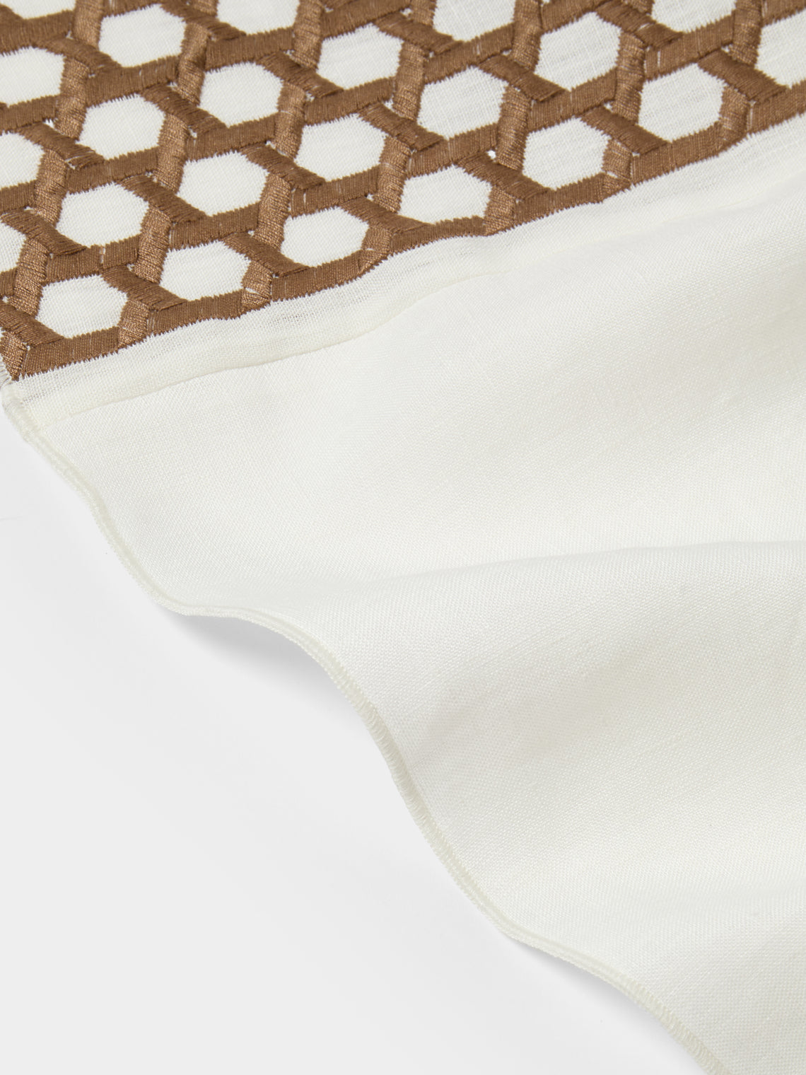 Borgo delle Tovaglie - Penelope Embroidered Linen Rectangular Tablecloth (165.5in/4.2m) - White - ABASK