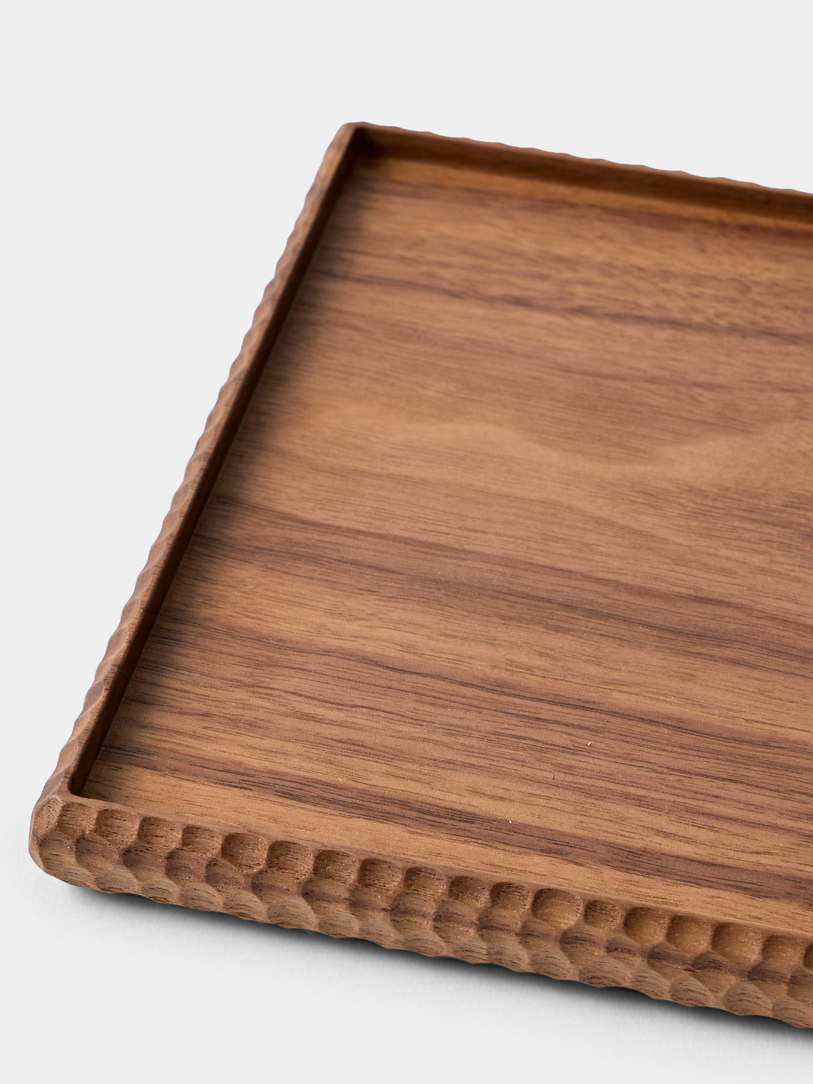 Droulers - Bosco Bordo Selvatico Hand-Carved Walnut Tray (11in/28cm) - Brown - ABASK