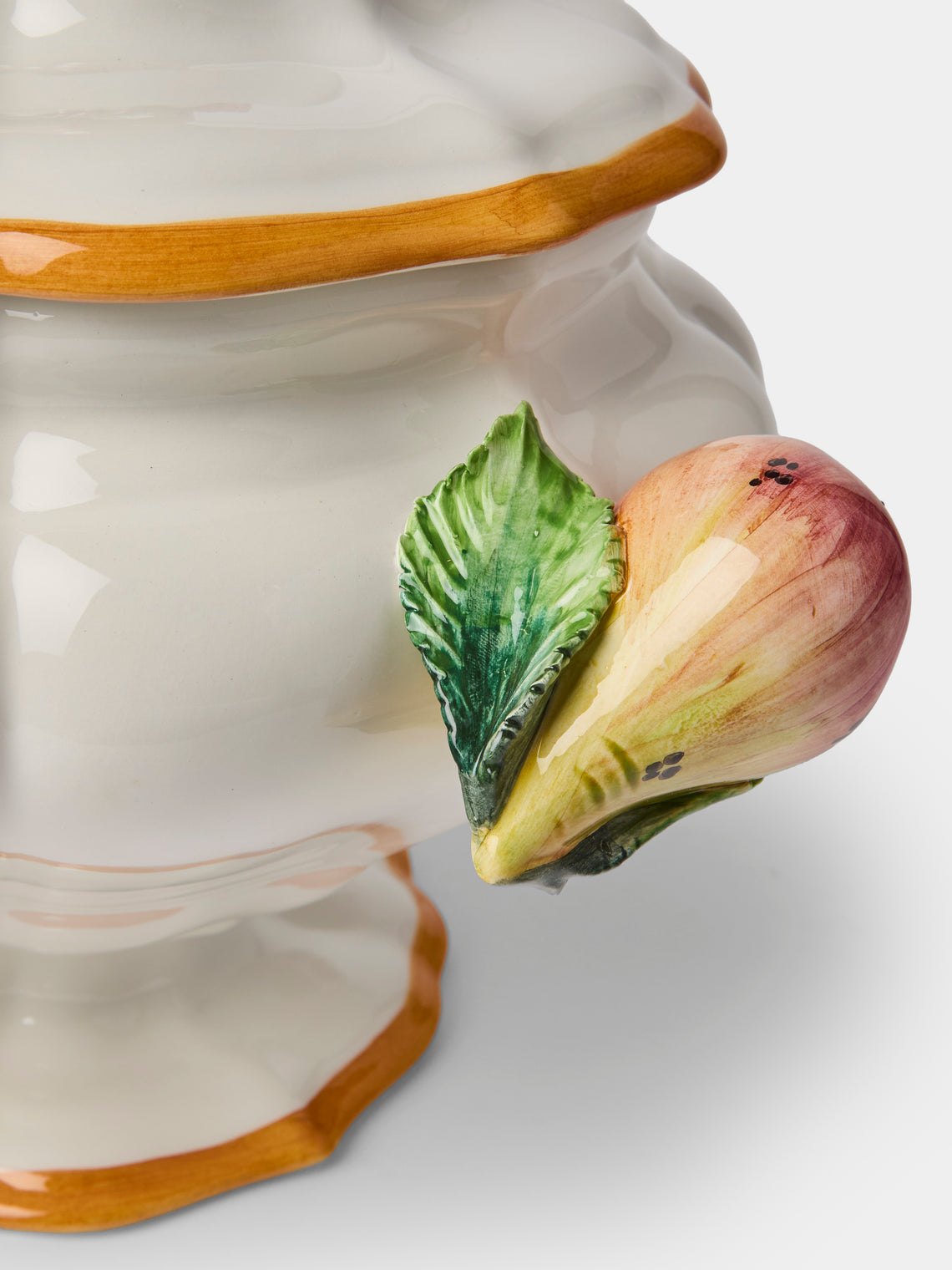 Fioravola - Fruits Hand-Painted Ceramic Tureen - White - ABASK