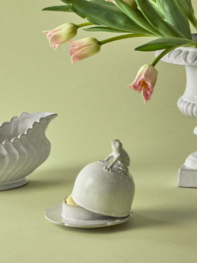 Astier de Villatte - Frog Hand-Glazed Ceramic Butter Dish - White - ABASK