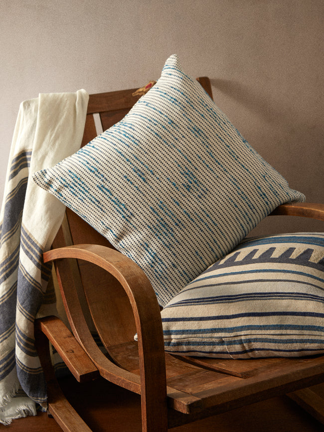 The House of Lyria - Cotton-Blend Cushion (19.5in/50cm) - Blue - ABASK