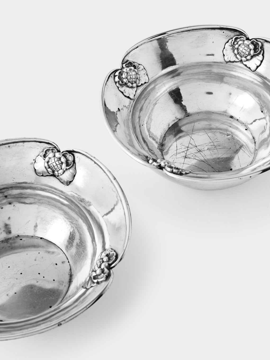 Antique and Vintage - | Set of 2 | Early-20th-Century Georg Jensen Sterling Silver Bowls - Silver - ABASK