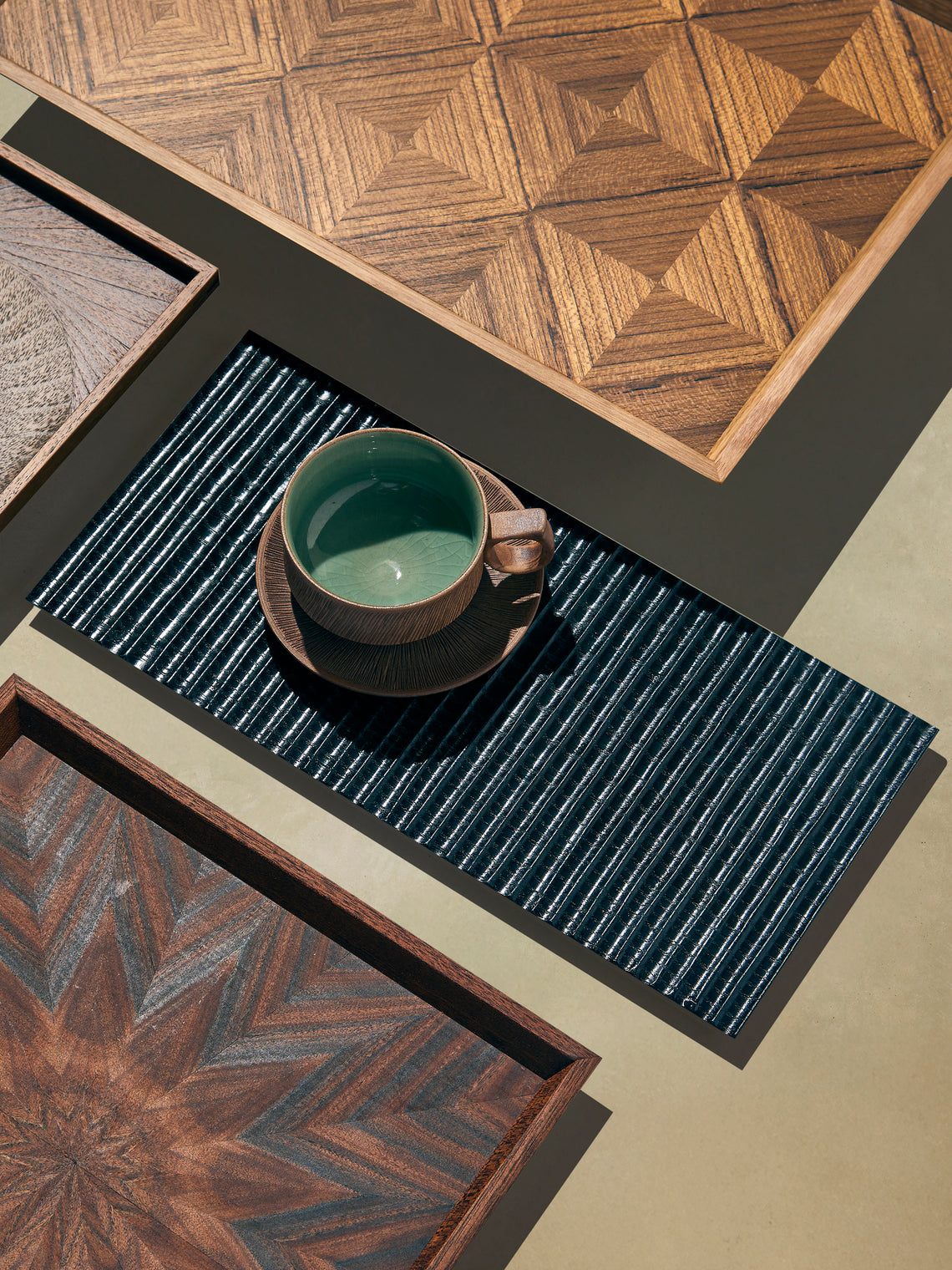 Mori Kougei - Tsuki-Jiri Indigo-Dyed Oak Sushi Plate (12.5in/32cm) - Black - ABASK