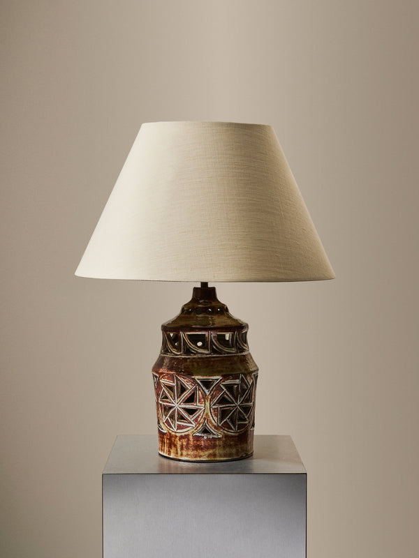 Antique and Vintage - 1970s Agnes Escala Ceramic Table Lamp - Brown - ABASK