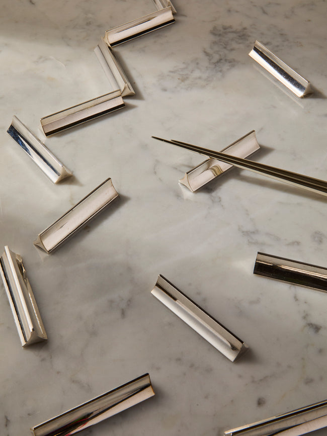 Antique and Vintage - 1940s Boulanger Silver-Plated Knife Rests (Set of 16) - Silver - ABASK