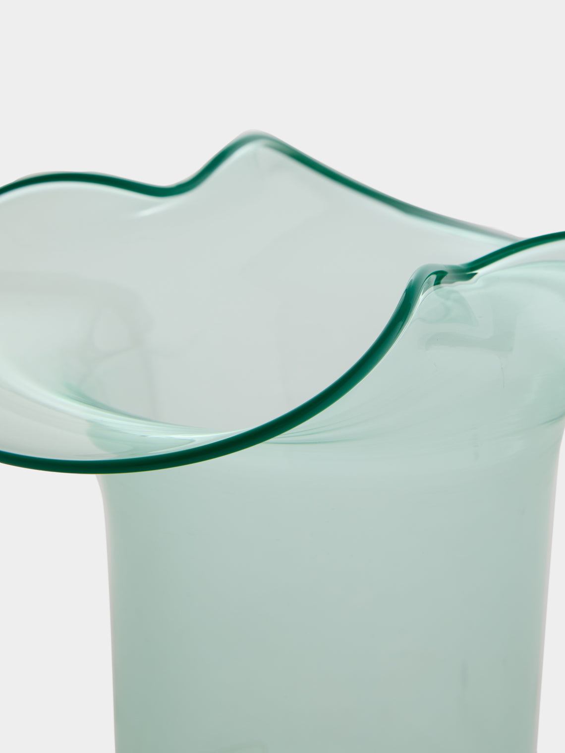 Antique and Vintage - 1980s Venini Murano Glass Vase (6in/15.5cm) - Green - ABASK