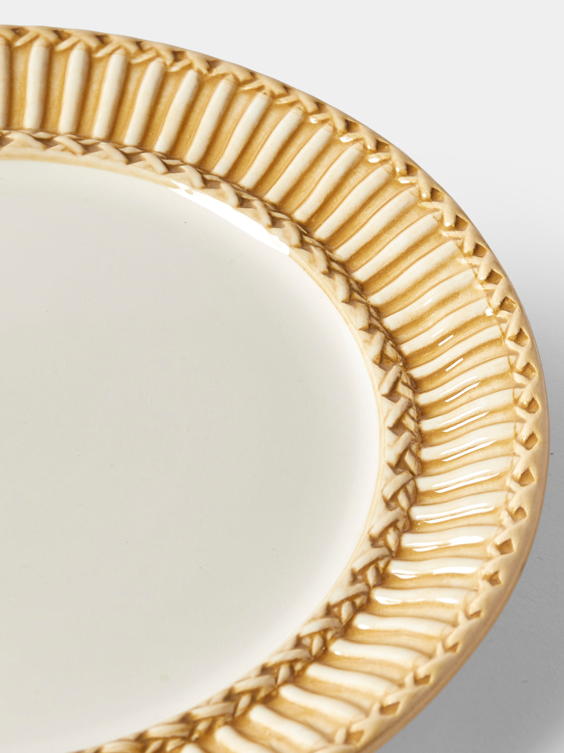 Tessalume Ceramiche - Wicker Hand-Painted Ceramic Dessert Plates (Set of 4) - White - ABASK