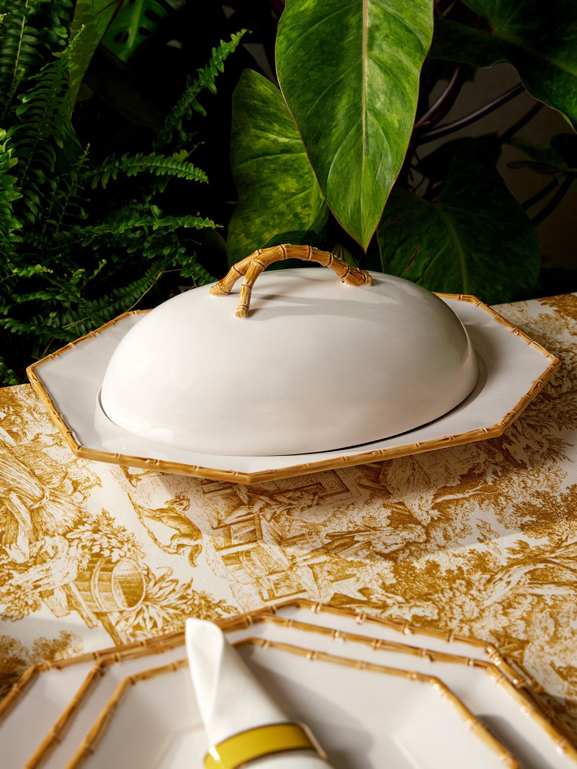 Verdolini - Bamboo Hand-Painted Ceramic Lidded Serving Platter - White - ABASK