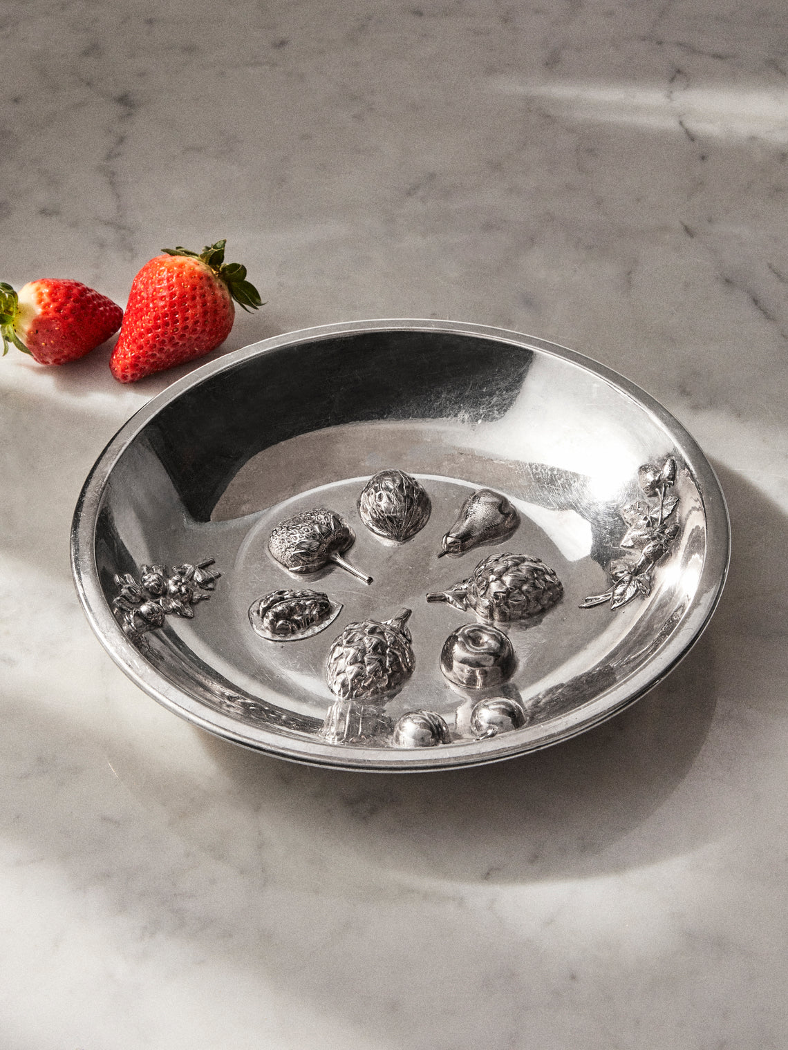 Antique and Vintage - Mid-Century Solid Silver Fruits Bowl - Silver - ABASK
