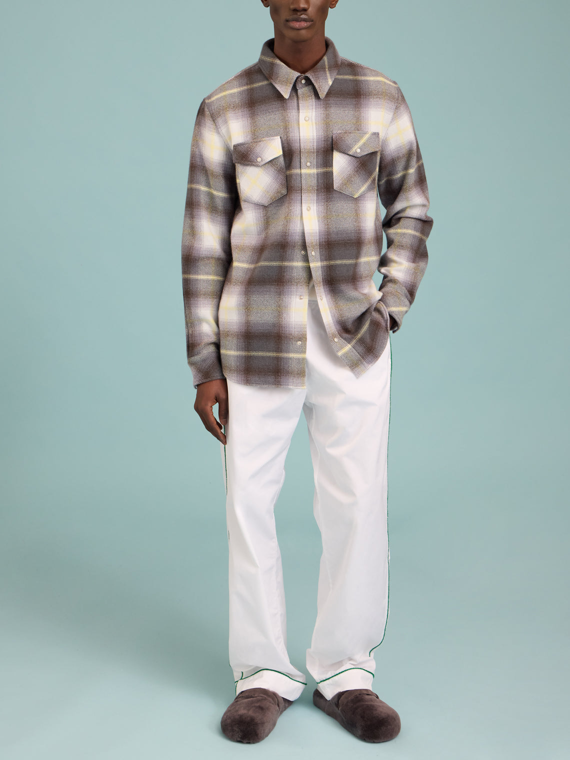 God's True Cashmere - Pewter Shadow Plaid Cashmere Shirt | Size: M - Gray - ABASK