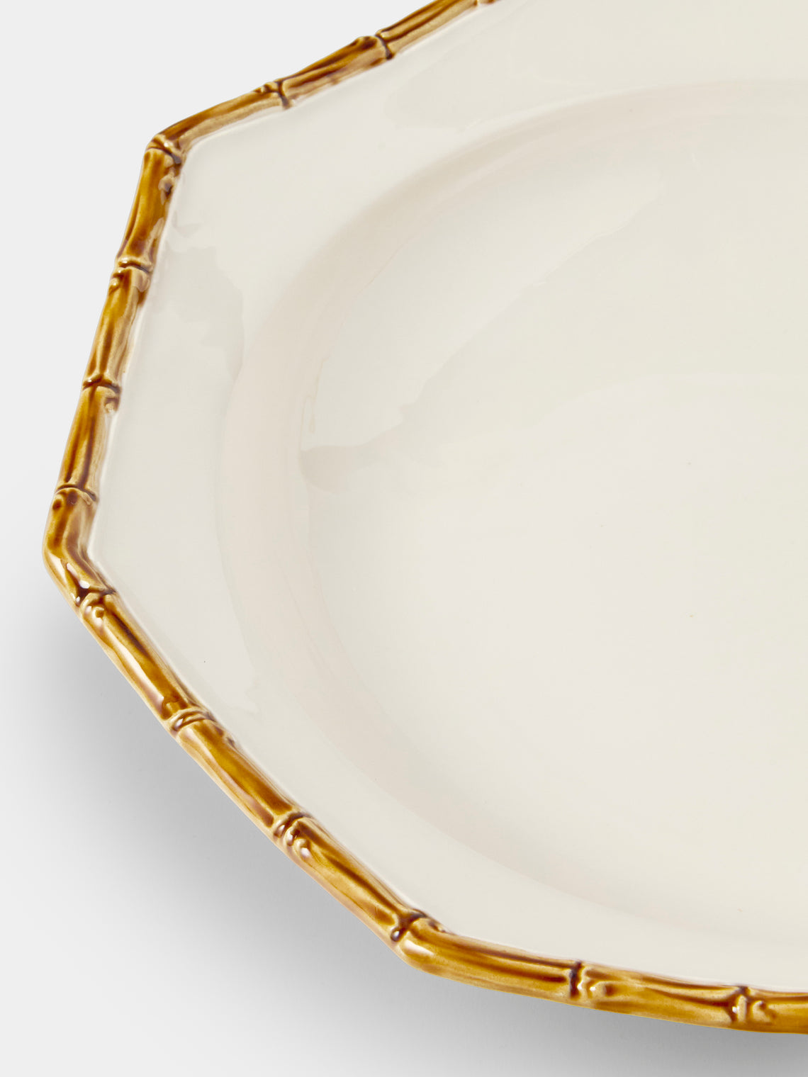 Verdolini - Bamboo Hand-Painted Ceramic Salad Bowl - White - ABASK