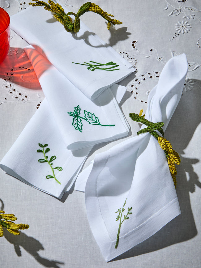 Taf Firenze - | Set of 8 | Floral Hand-Embroidered Linen Napkins - White - ABASK