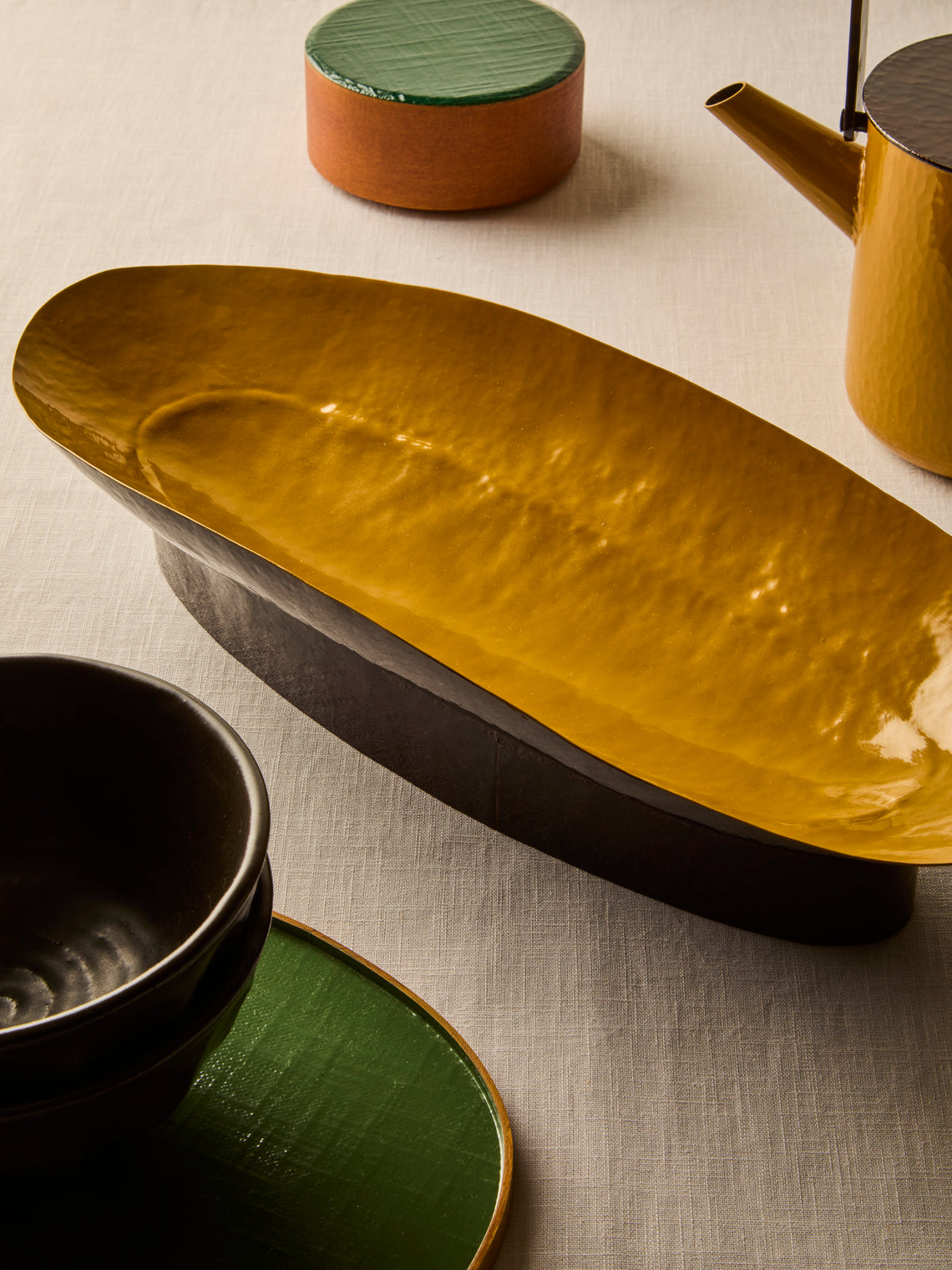 Huh Myoung Wook - Ottchil Copper Raised Platter (18.5in/47cm) - Yellow - ABASK