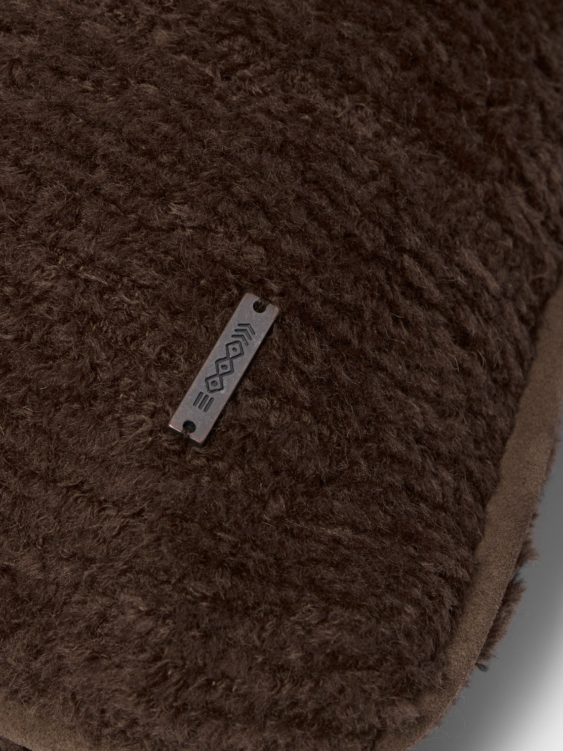 de Le Cuona - Tundra Wool Pillow (21.5in/55cm) - Brown - ABASK