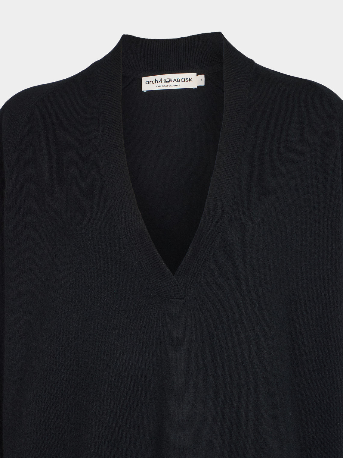 Arch4 - Oona Baby Goat Cashmere V-Neck Sweater | Size: S - Black - ABASK