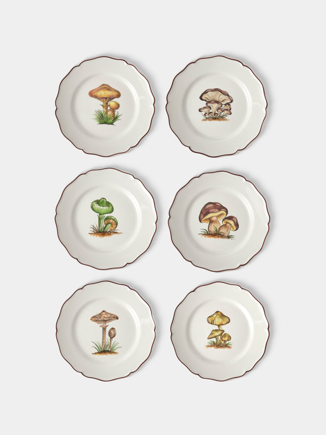 Este Ceramiche - Bristol Mushrooms Hand-Painted Ceramic Dinner Plates – 11in/27.5cm (Set of 6) - White - ABASK - 