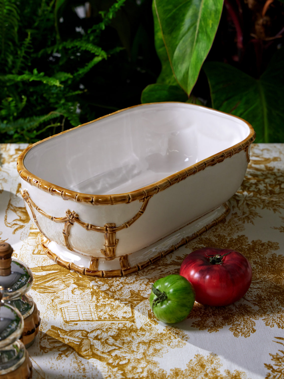 Verdolini - Bamboo Hand-Painted Ceramic Deep Serving Dish - White - ABASK