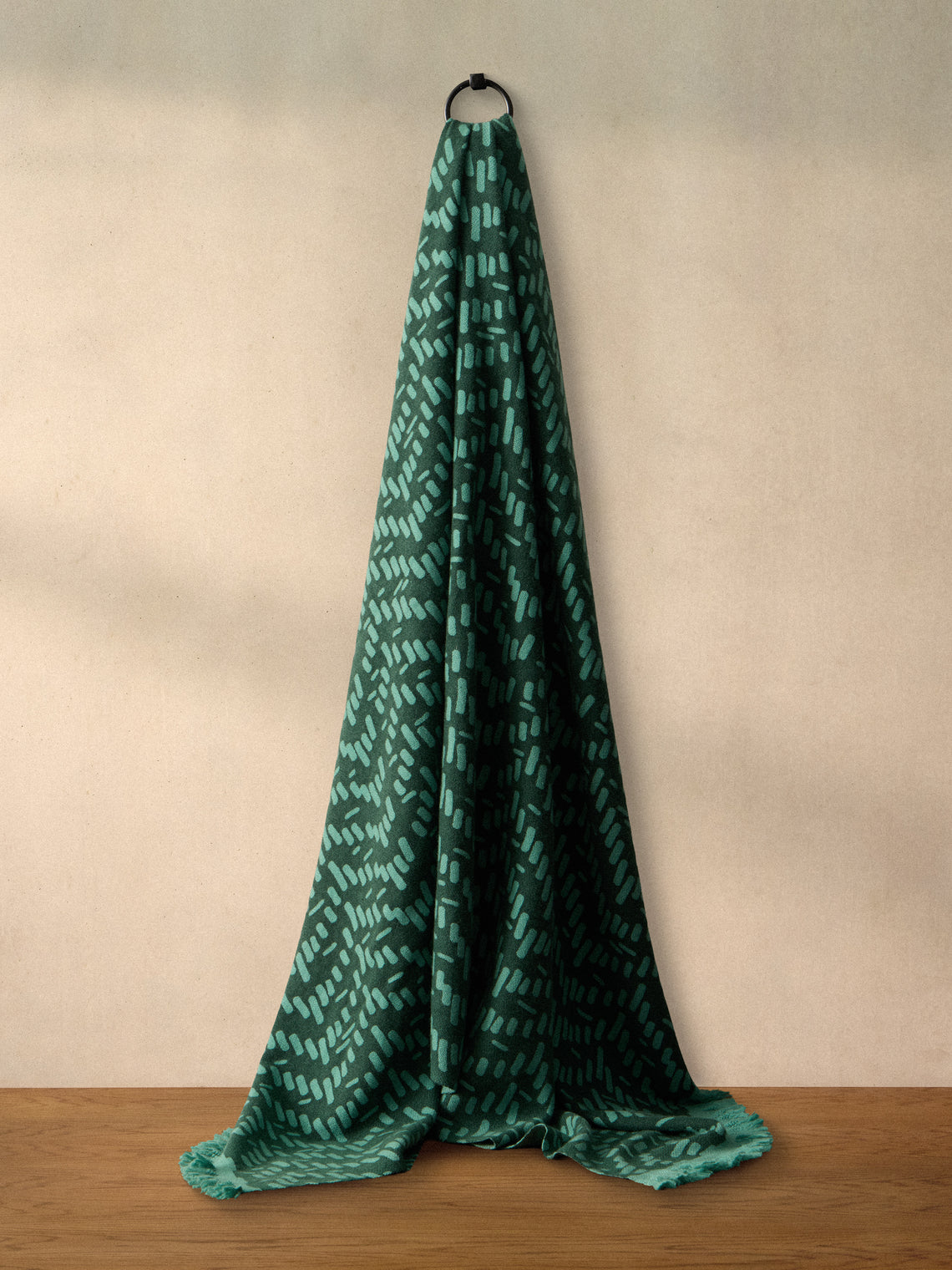 Saved NY - Cashmere Printed Throw (71in/1.8m) - Green - ABASK