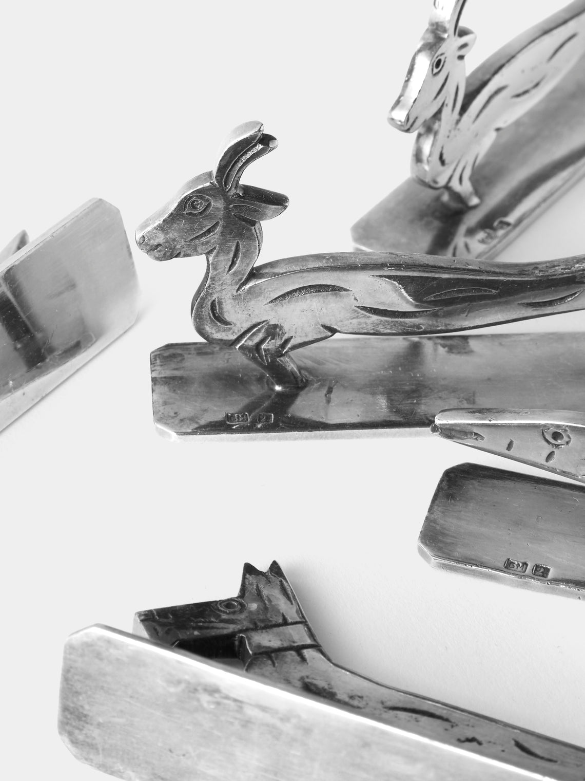 Antique and Vintage - Mid Century Silver Plated Animals Knife Rests (Set of 6) - Silver - ABASK