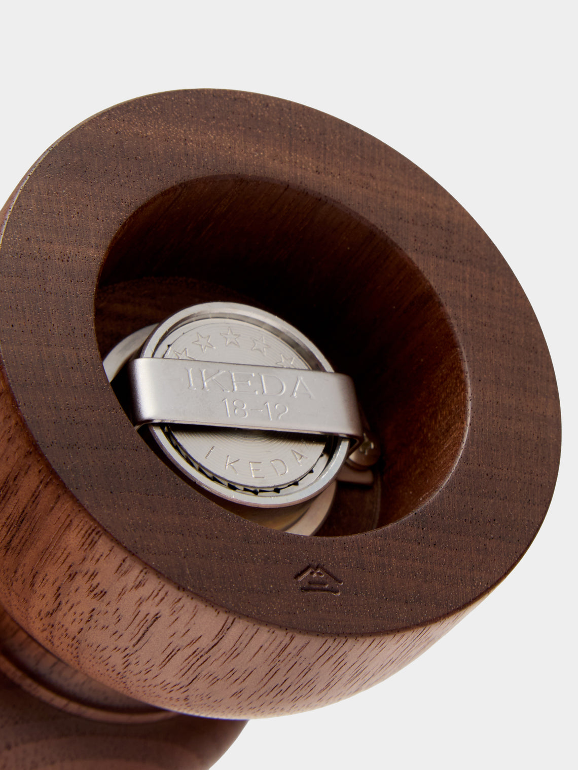 Yamani Woodworks - Hand-Turned Wood Salt Mill (7in/17.5cm) - Brown - ABASK