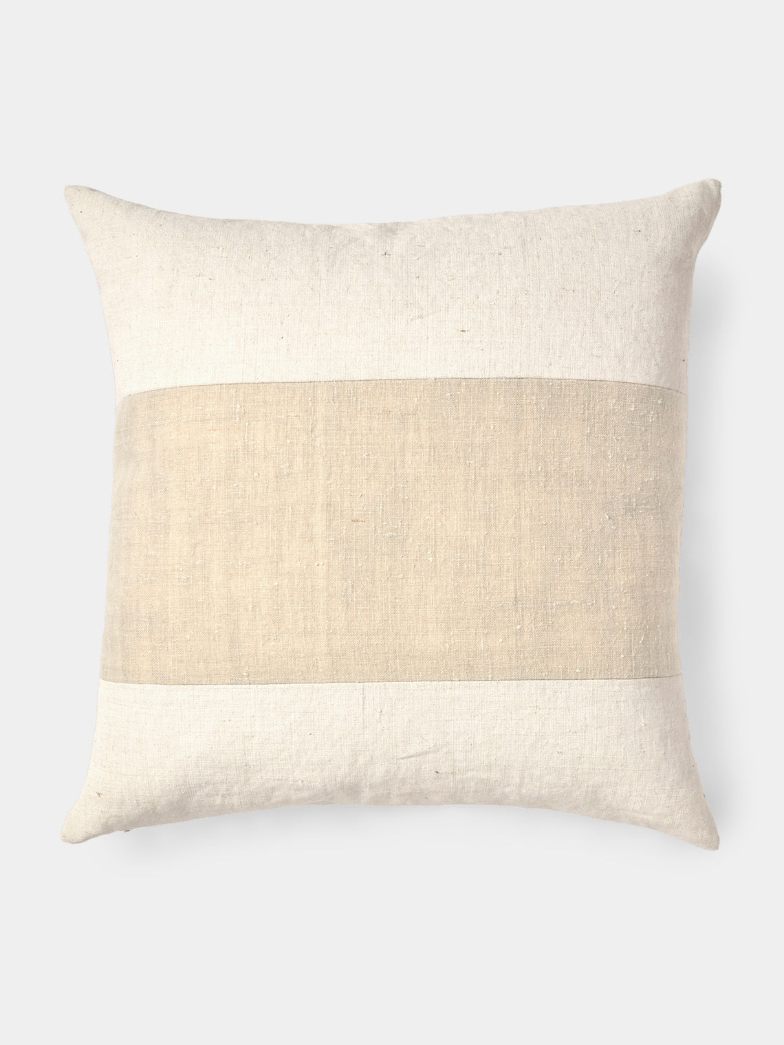 de Le Cuona - Piped Linen Cushion (19.5in/50cm) - White - ABASK