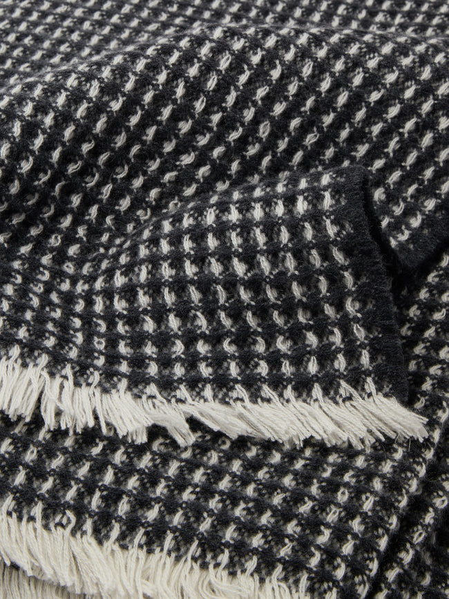 Alonpi - Sasha Cashmere Waffle Throw (75in/1.9m) - Cream - ABASK