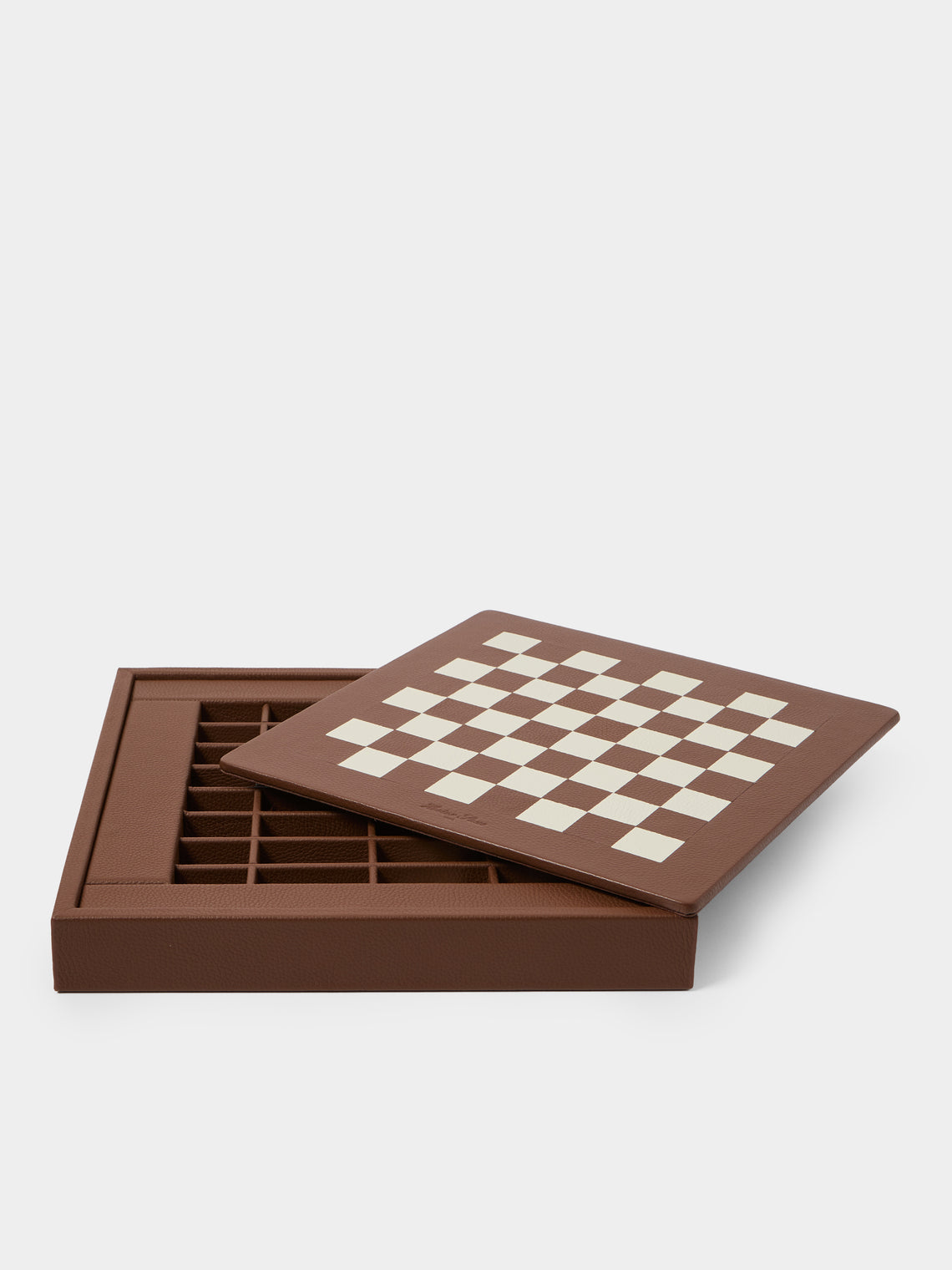 Hector Saxe - Leather Chess Set - Brown - ABASK