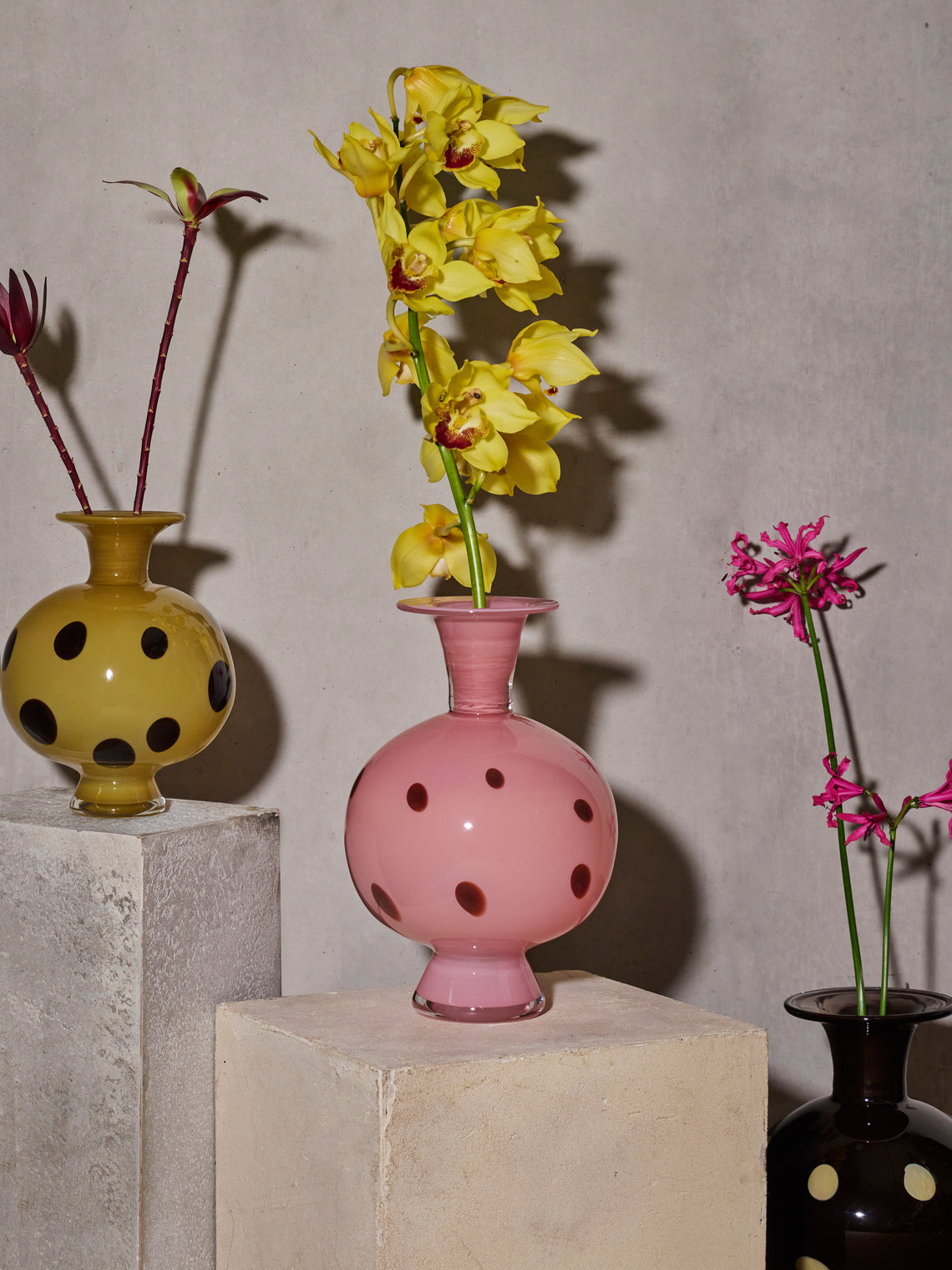 Martyn Thompson Studio - Penny Spotted Hand-Blown Glass Vase (13.5in/34cm) - Pink - ABASK