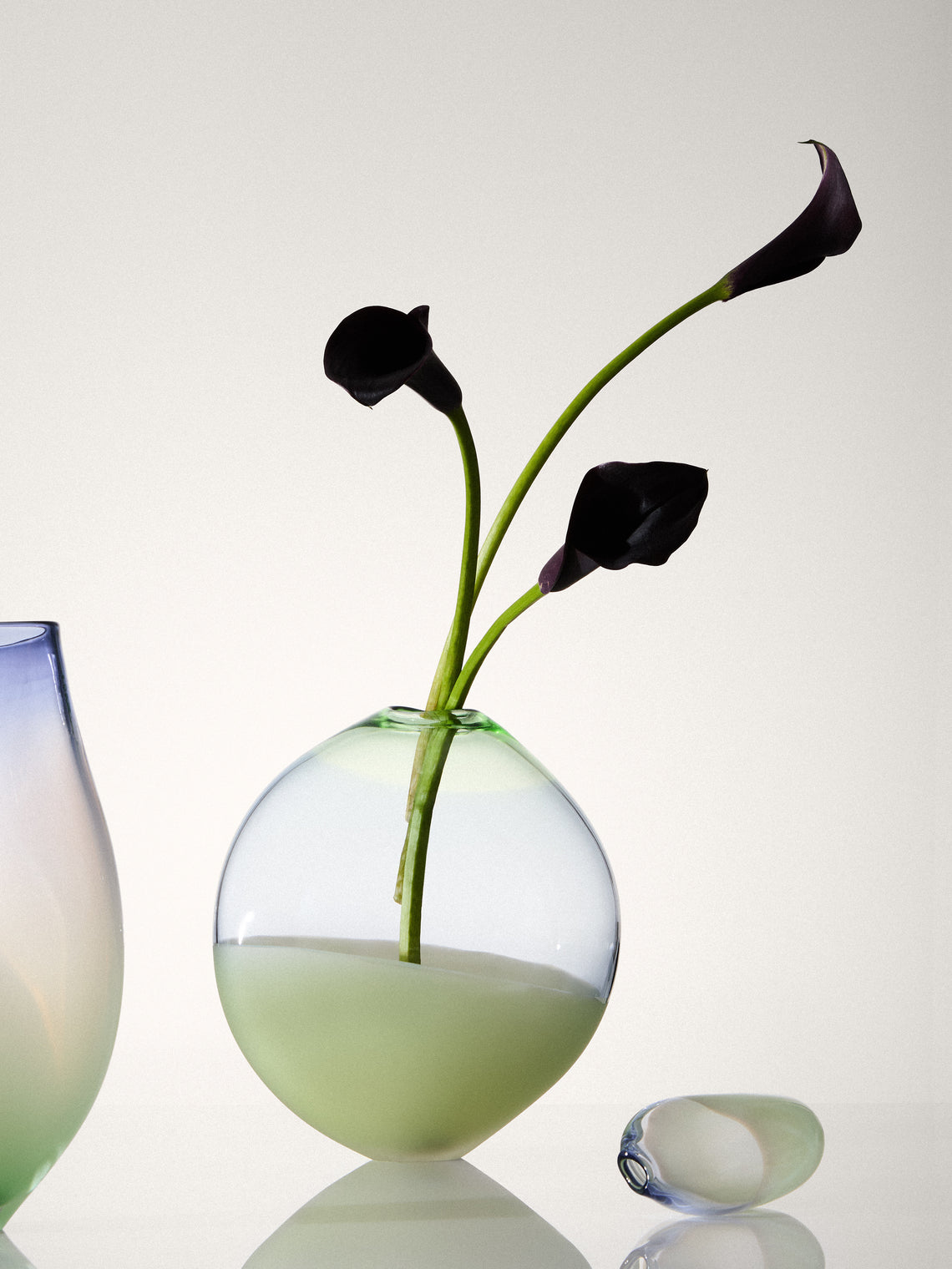 Michèle Oberdieck - Sea Fret Hand-Blown Glass Vase (12in/30cm) - Multiple - ABASK